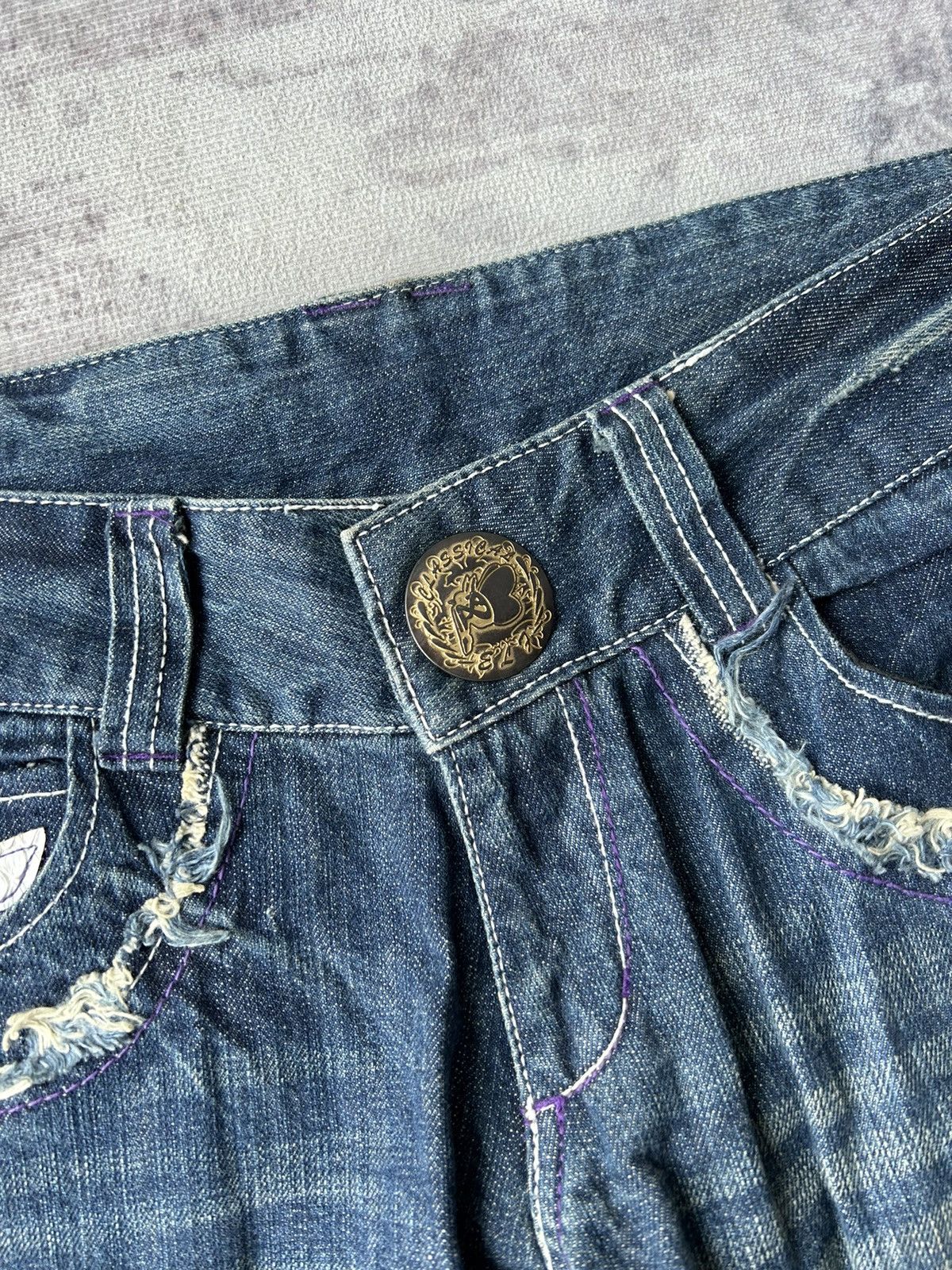 If Six Was Nine Butterfly Embroidery Logo Flared Jeans Size US 31 - 9 Thumbnail