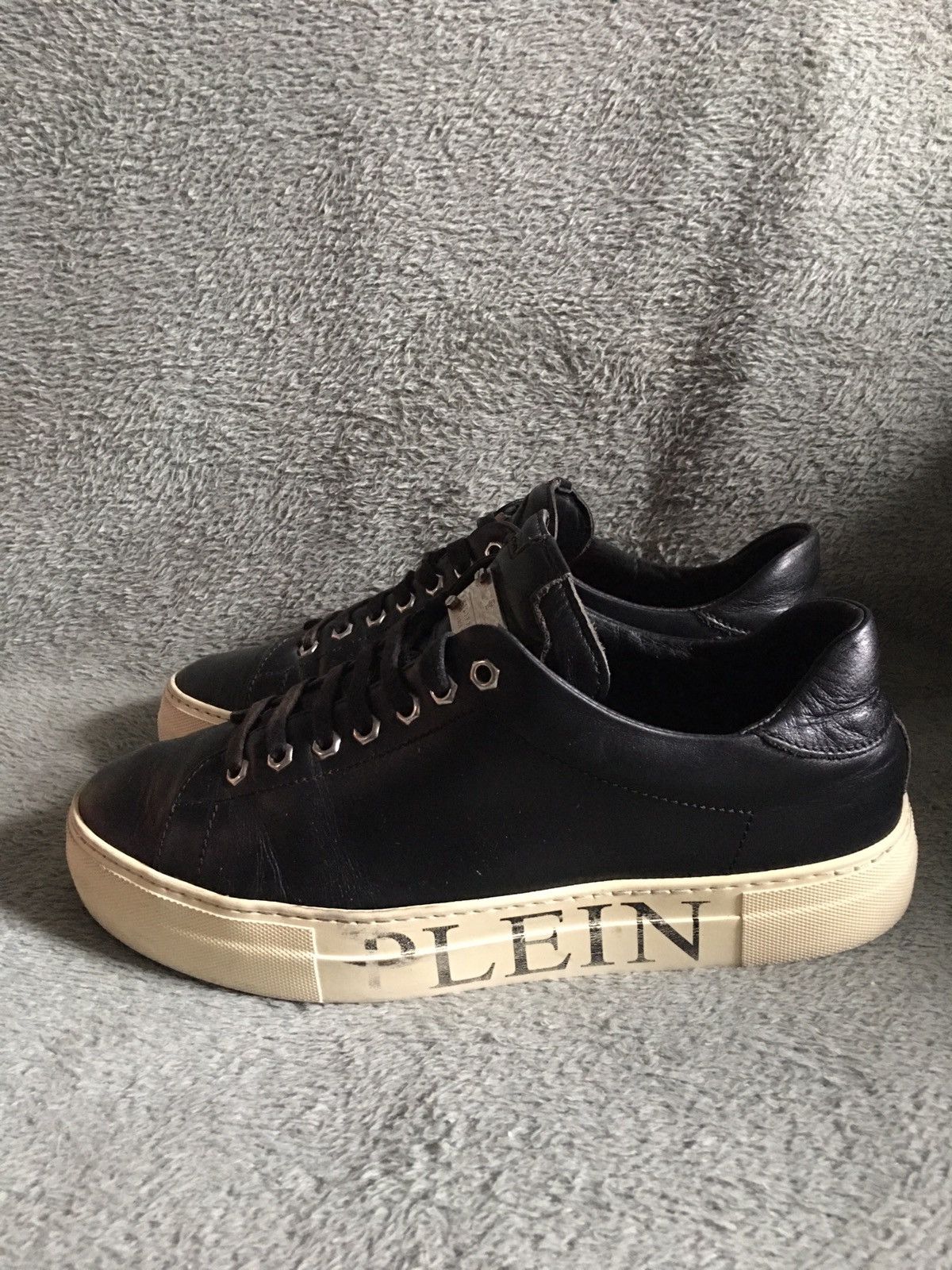 Philipp Plein Philipp Plein Black Leather Low-top Sneakers EU 41 Size US 8 / EU 41 - 7 Thumbnail