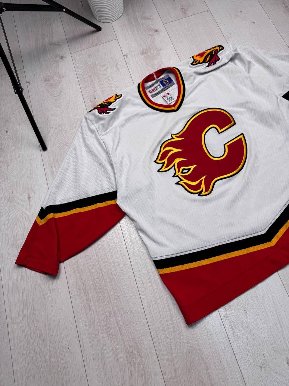 Ccm Vintage Auth RARE Calgary Flames Hockey Jersey Size XL Size US XL / EU 56 / 4 - 2 Thumbnail