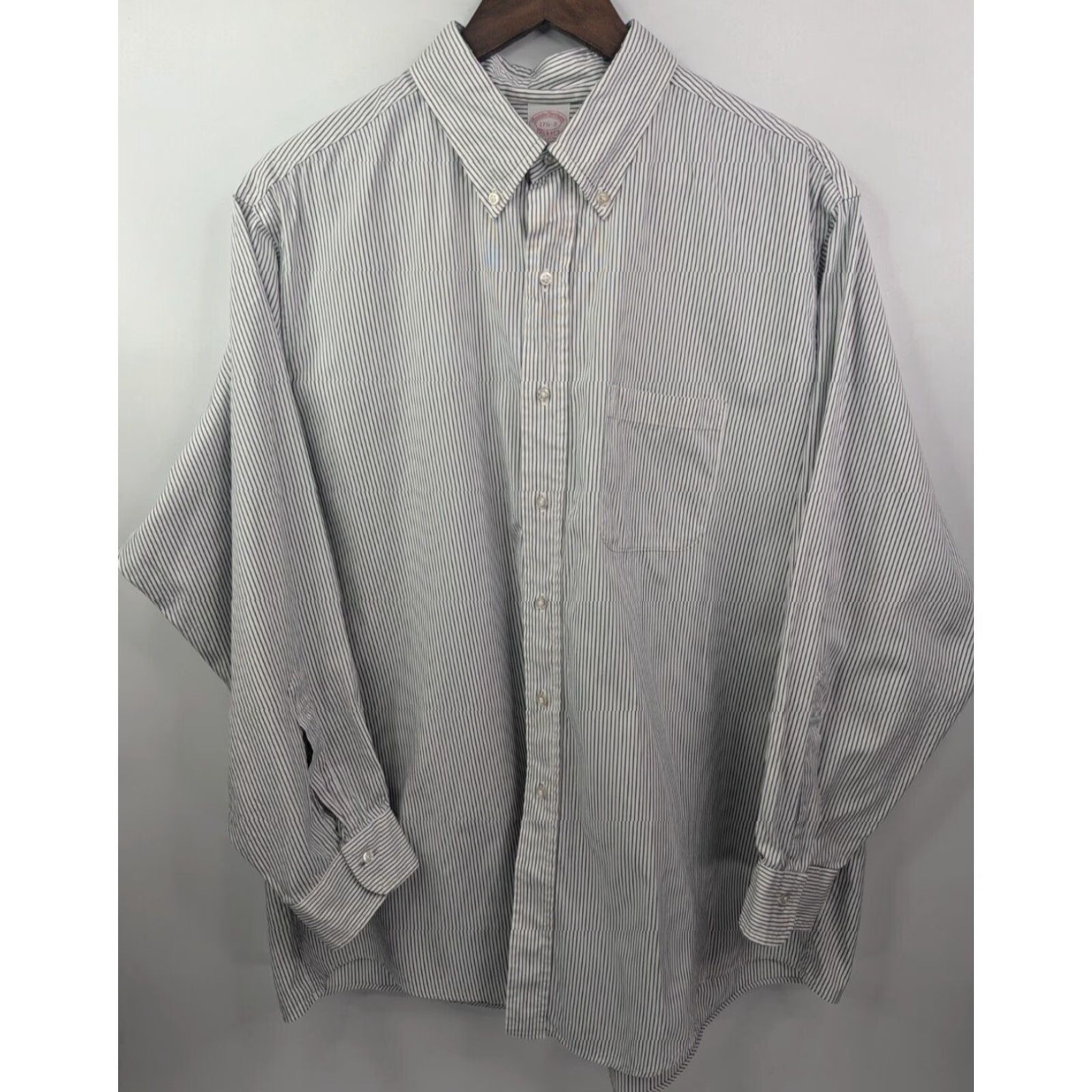 Brooks Brothers Brooks Brothers Makers Shirt 17.5-3 Cotton USA Made Button Down White Stripe Shirt Mens Size US XXL / EU 58 / 5 - 2 Thumbnail