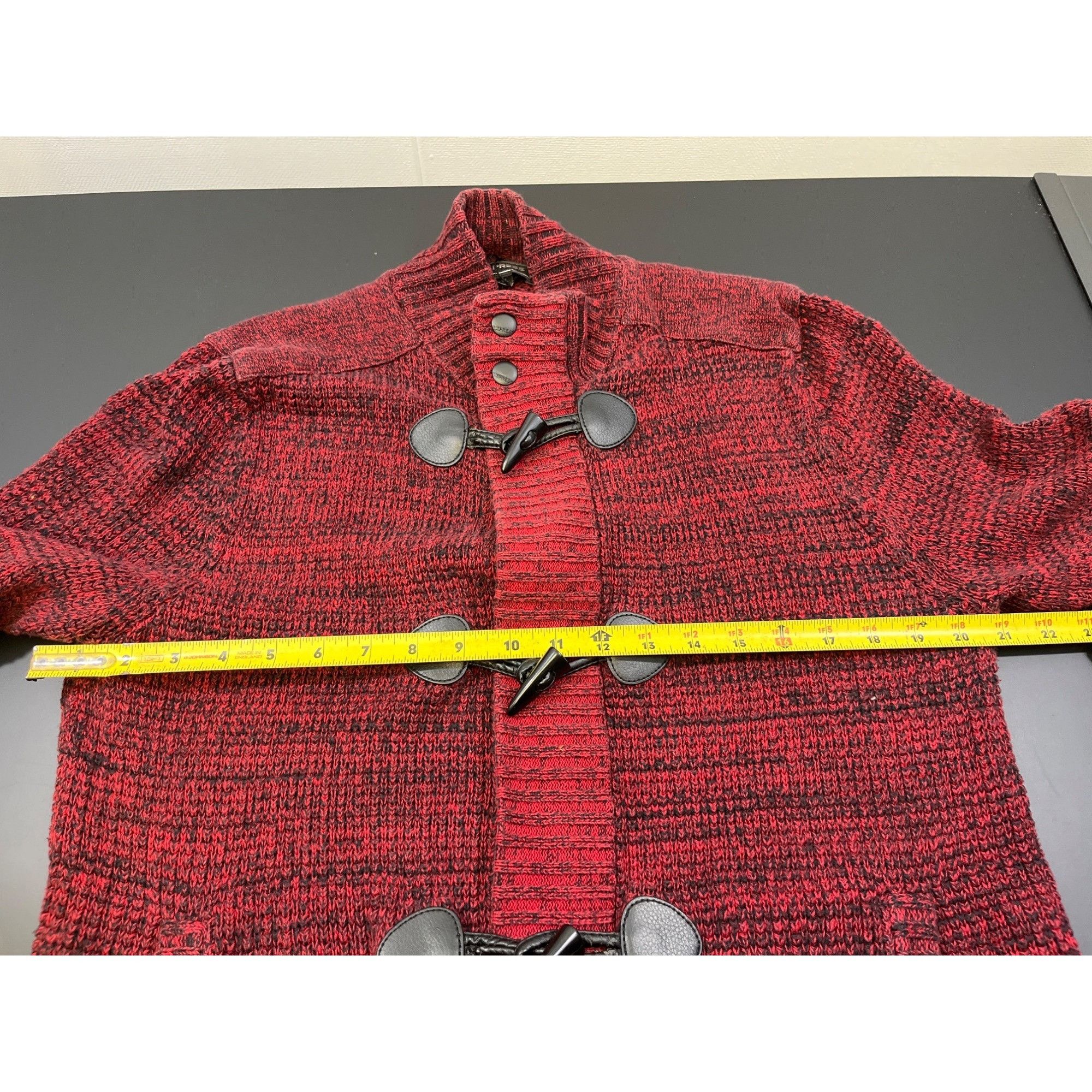 Express Express Men's Red Sweater/Knitted/Zip Up Sized M SKU 4097 Size US M / EU 48-50 / 2 - 9 Thumbnail