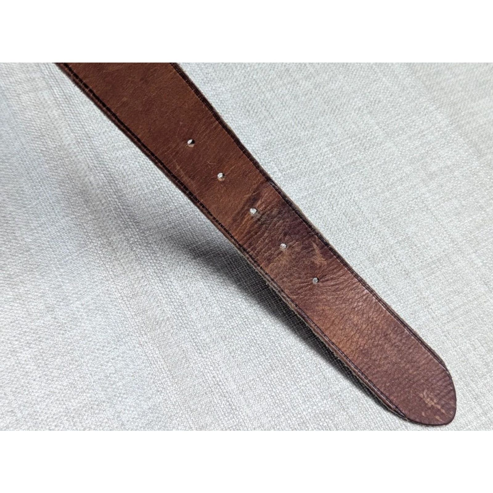 Vintage VINTAGE The Ritz belt Women S 26 Brown Full Grain cowhide leather 1-1/2" wide 1990s Featuring 33" belt length Size ONE SIZE - 6 Thumbnail