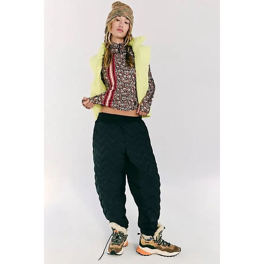 Free People NWT Gettin Lost Packable Quilted Ski Pants $268 SMALL Black Size 28" / US 6 / IT 42 - 1 Thumbnail