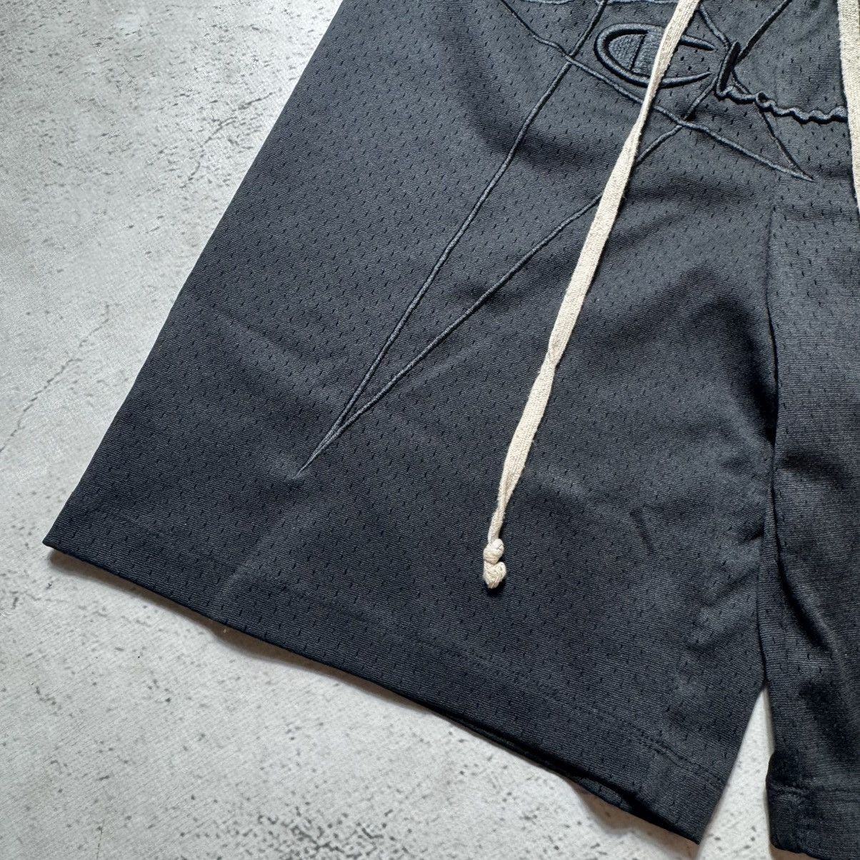 Champion × Rick Owens rick owens x champions pentagram shorts rare Size US 32 / EU 48 - 3 Thumbnail