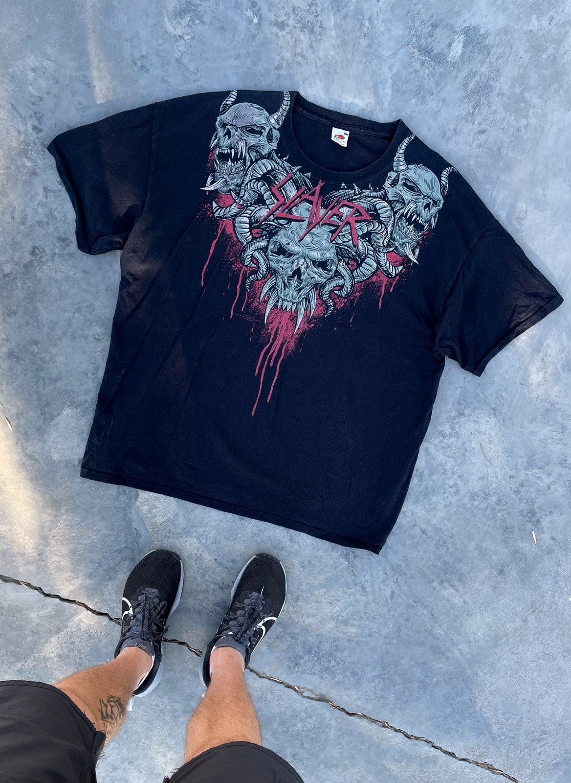 Band Tees Vintage 2000s Slayer Graphic Y2k Band T Shirt Faded Rock Tee Size US XL / EU 56 / 4 - 1 Thumbnail