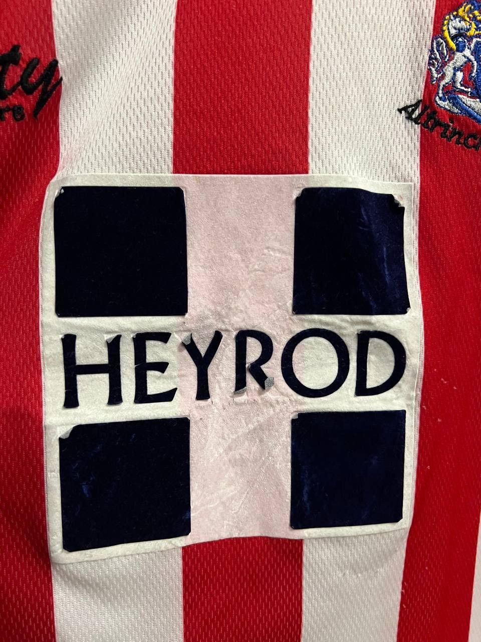 Vintage 1996/98 ALTRINCHAM FC HOME SOCCER JERSEY FOOTBALL SHIRT XL Size US XL / EU 56 / 4 - 6 Thumbnail