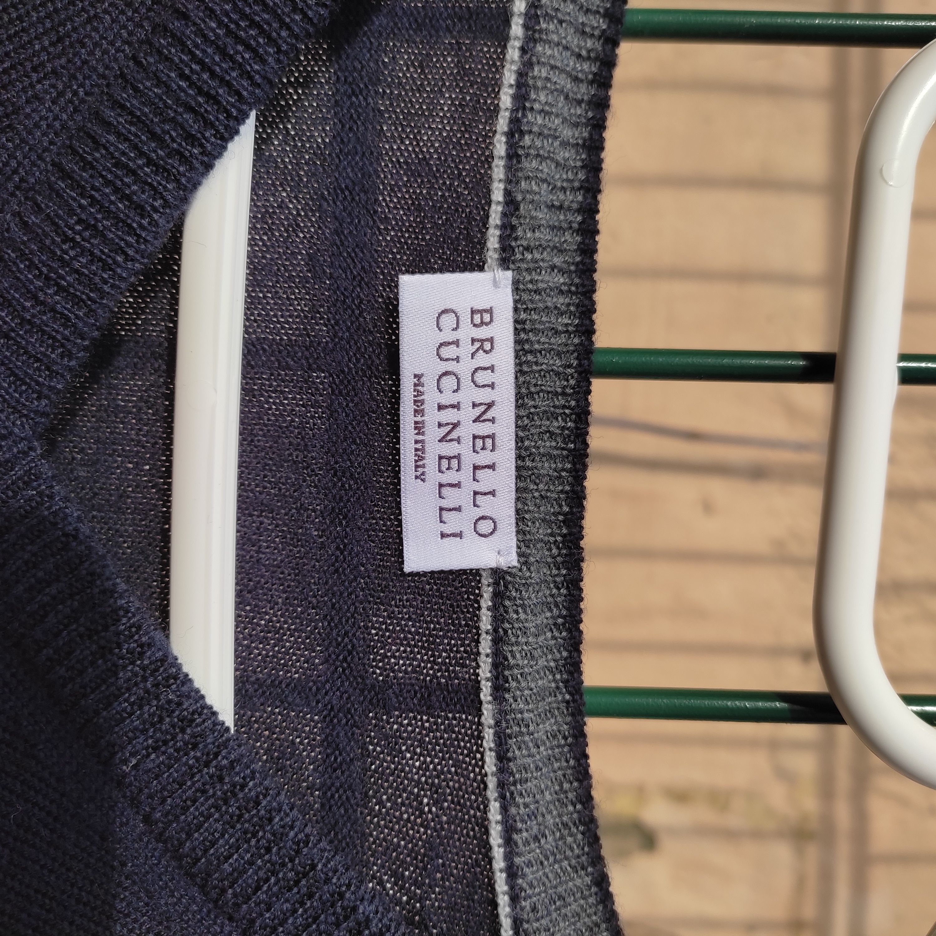 Brunello Cucinelli Brunello cucinelli V-neck mens wool cashmere sweater Size US M / EU 48-50 / 2 - 4 Thumbnail