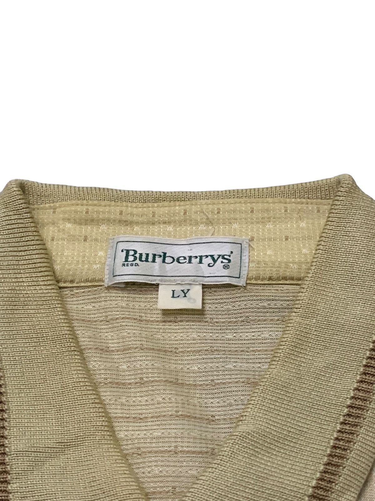 Burberry × Designer × Vintage Vintage Burberry Embroidered Pocket Dotted Polo Size US M / EU 48-50 / 2 - 6 Thumbnail