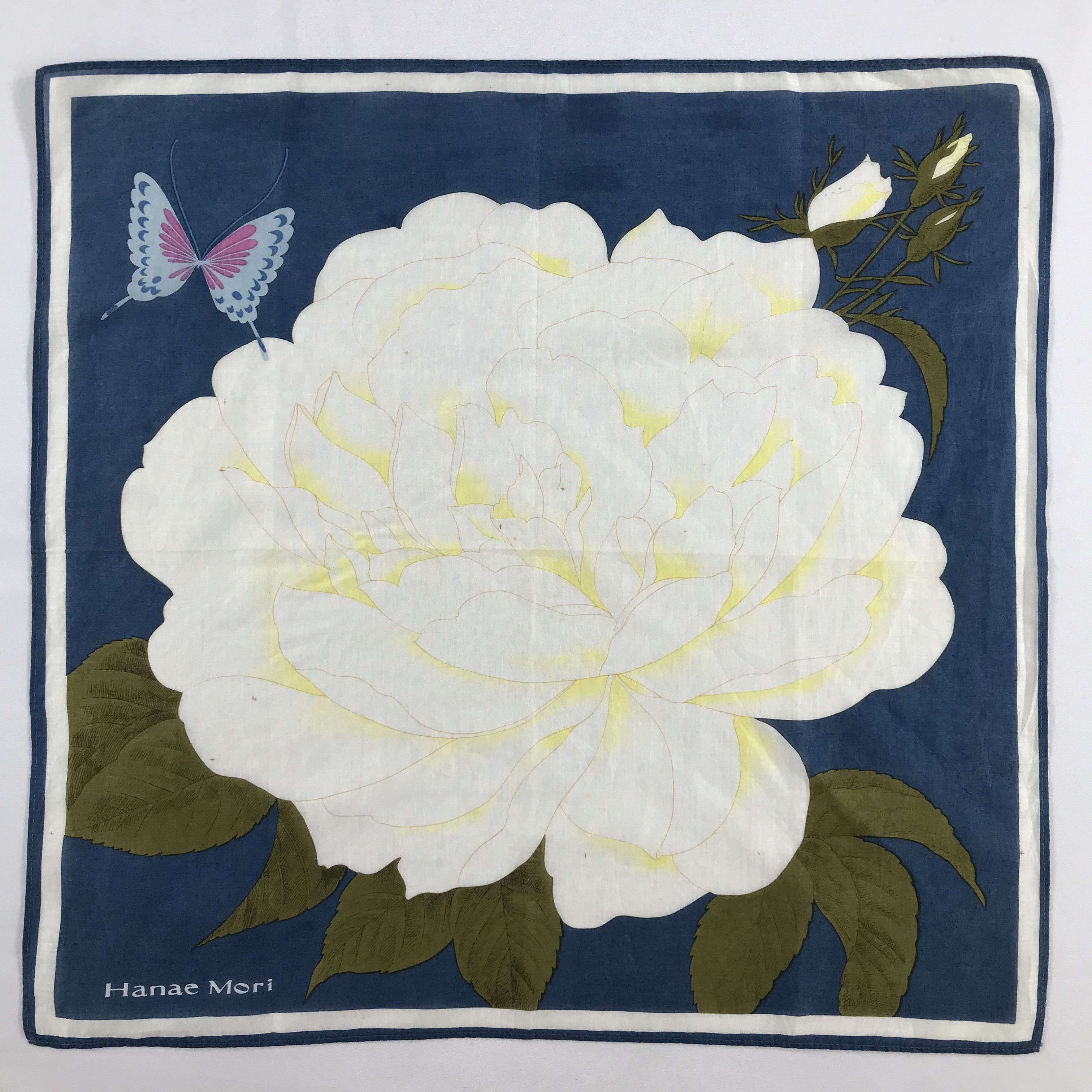 Hanae Mori × Vintage Hanae Mori Bandana / Handkerchief / Neckerchief - S2423 Size ONE SIZE - 1 Thumbnail