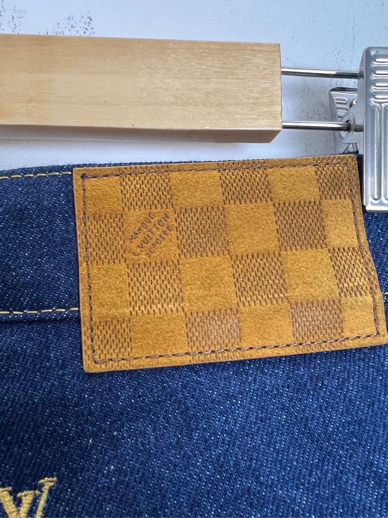 Louis Vuitton Louis Vuitton Fei-Dong Co-branded Collection Full Embroide Size US 28 / EU 44 - 4 Thumbnail