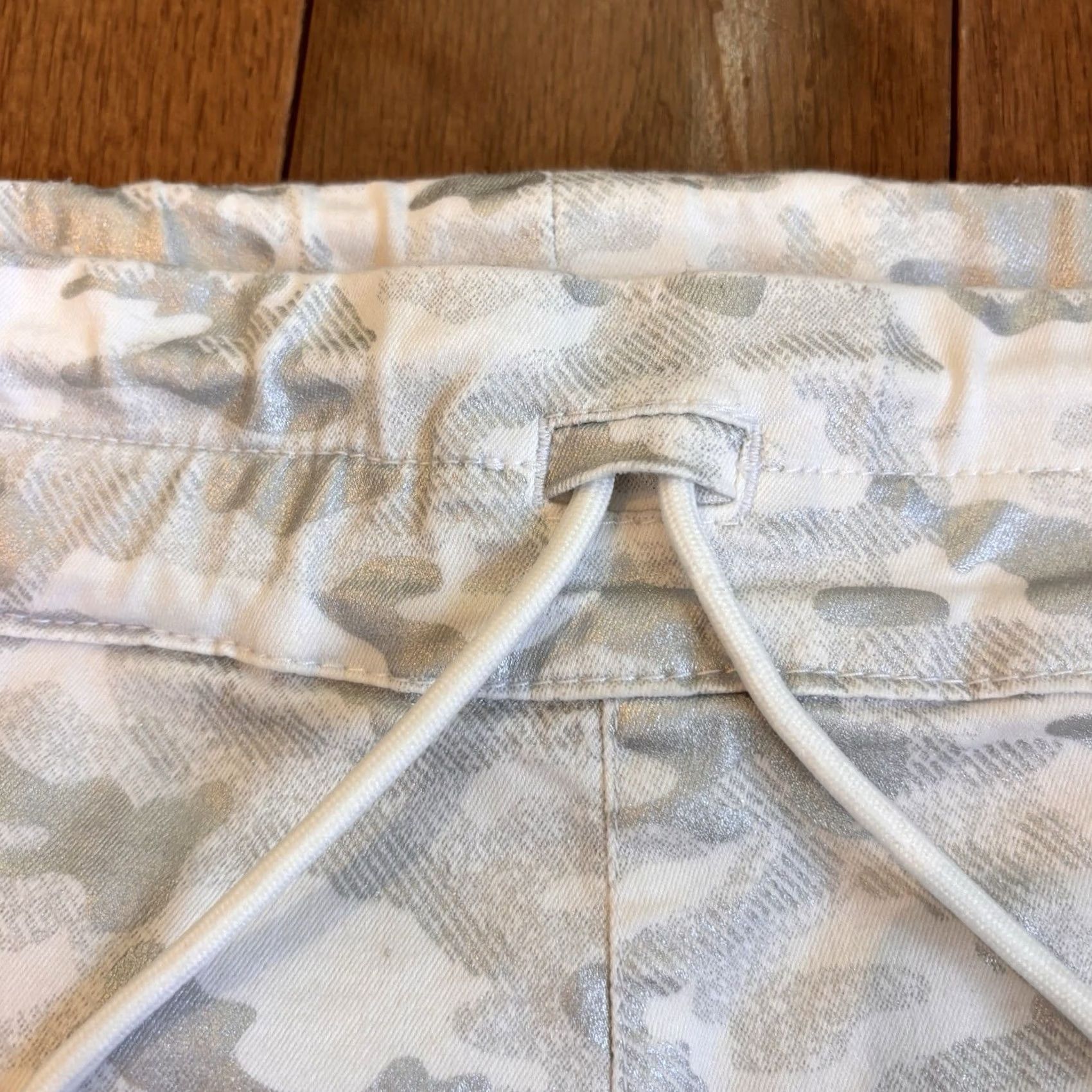 Vintage Bevy Flog Pants Womens Shely White Gray Silver Camo Drawstring Pull-on sz 26 Size 26" / US 2 / IT 38 - 5 Thumbnail