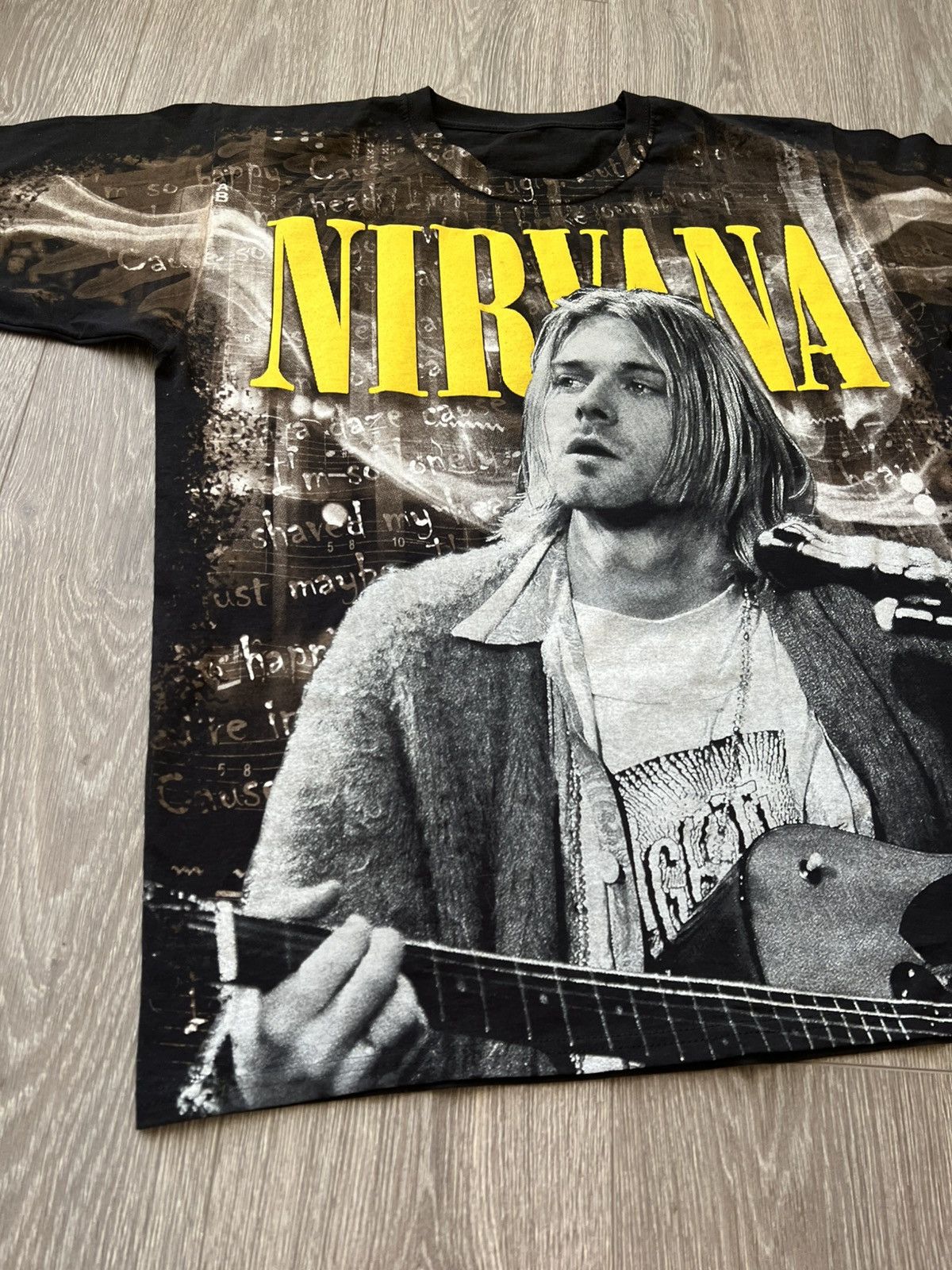 Band Tees 💥💥 Kurt Cobain Nirvana Band Tee Over Print Size US L / EU 52-54 / 3 - 5 Thumbnail