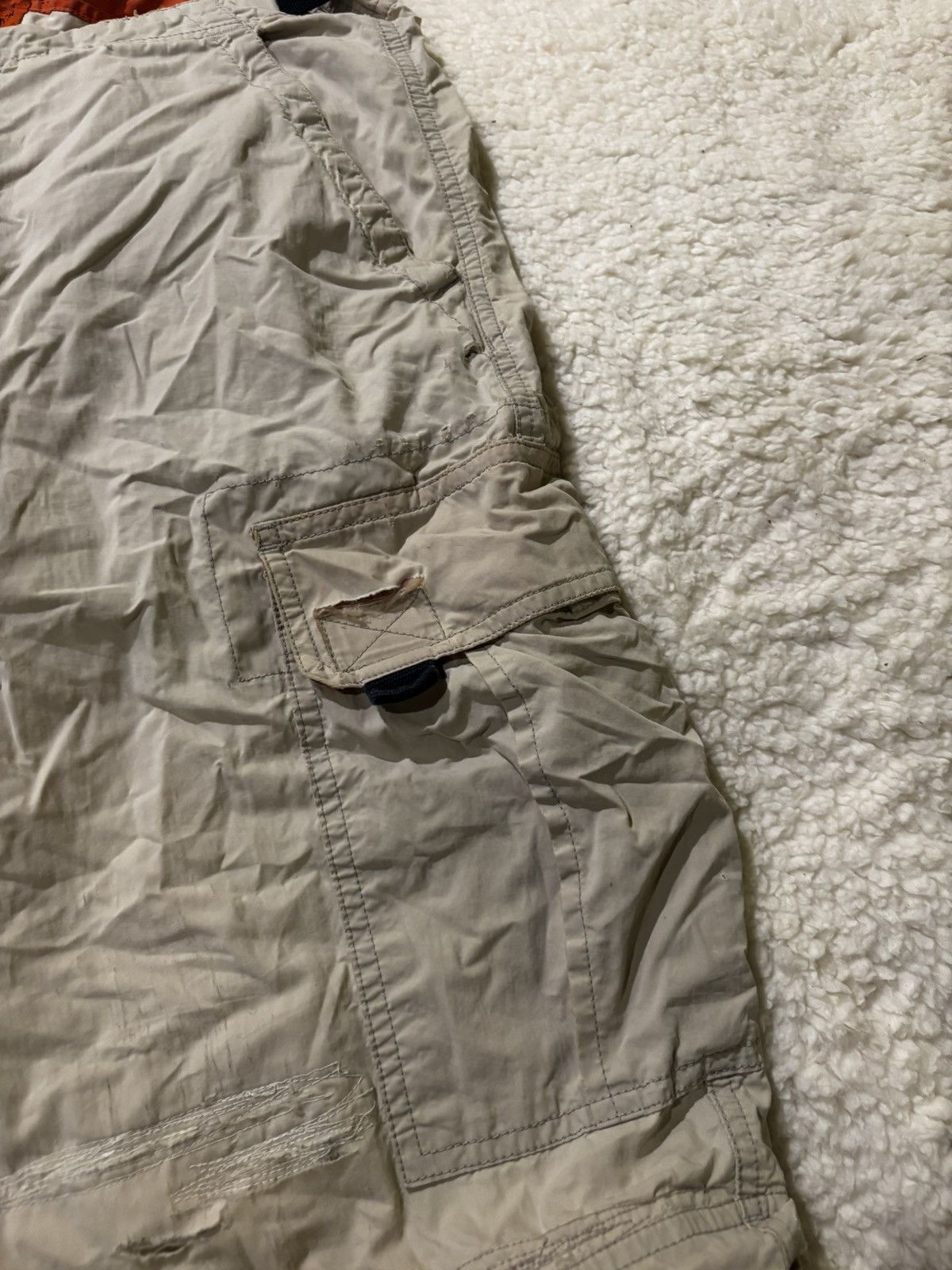 Abercrombie & Fitch Men’s vintage cargo shorts2226 Size US 33 - 6 Thumbnail