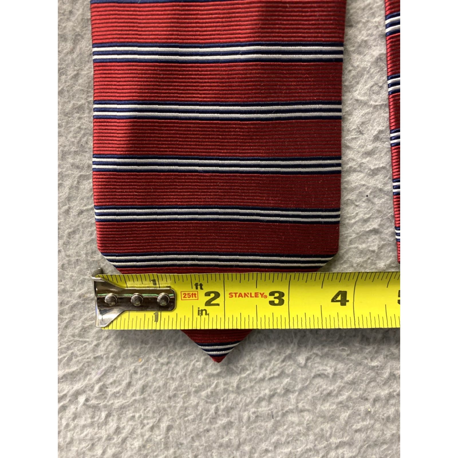 Vintage JOS A BANK Vintage Red Gray Striped Silk Tie 60” Designer Preppy Mens Size ONE SIZE - 3 Thumbnail
