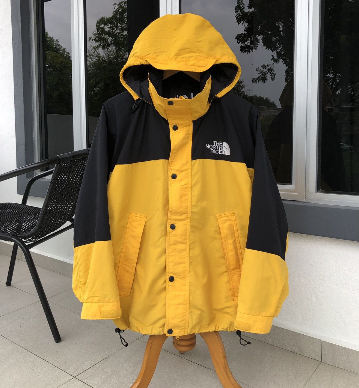 The North Face Vintage The North Face Mountain Light Anorak Jacket Size US M / EU 48-50 / 2 - 2 Thumbnail