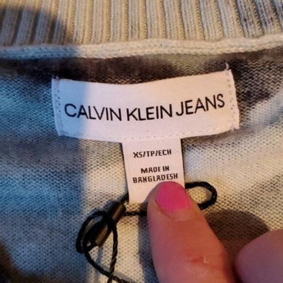 Calvin Klein Calvin Klein Jeans Sz. XS Camouflage LS Trendy Sweater Size XS / US 0-2 / IT 36-38 - 3 Thumbnail