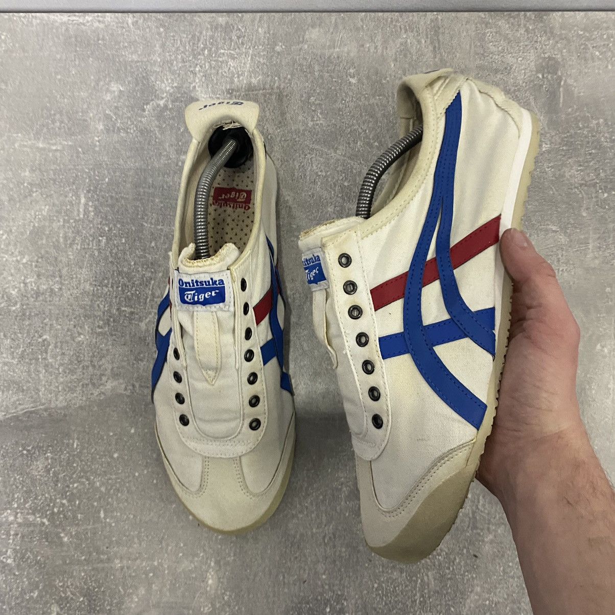 Asics ASICS Onitsuka Tiger Mexico 66 Sneakers Size US 9 / EU 42 - 2 Thumbnail