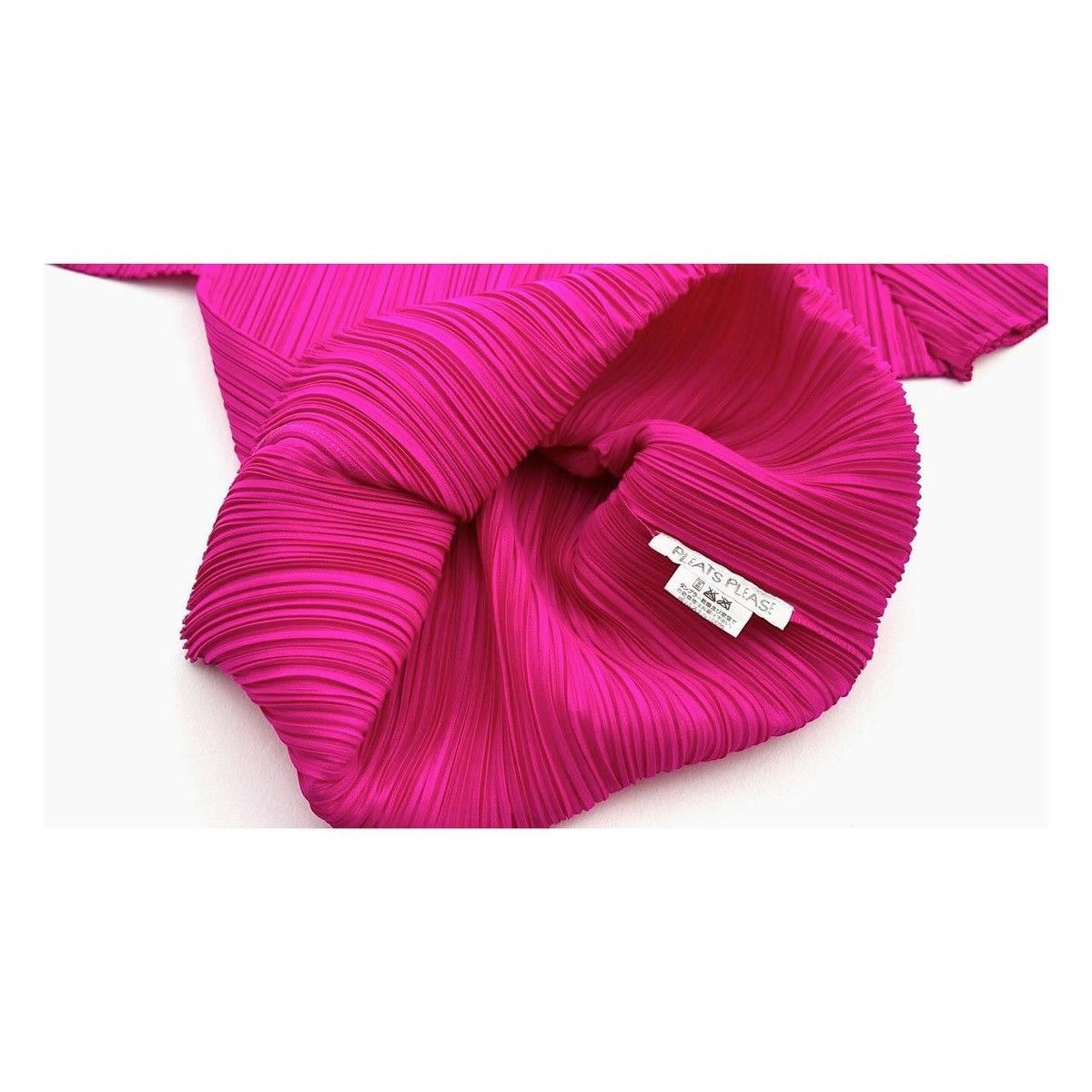 Pleats Please Issey Miyake Pleats please tee Size M / US 6-8 / IT 42-44 - 4 Thumbnail