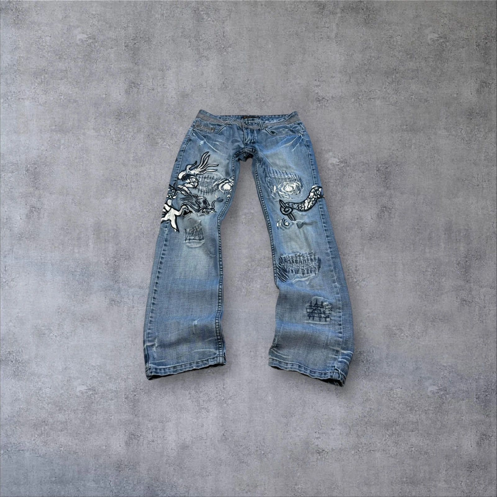 Japanese Brand K&M Dragon Embroidered Distressed Jeans Y2K Size US 31 - 1 Thumbnail