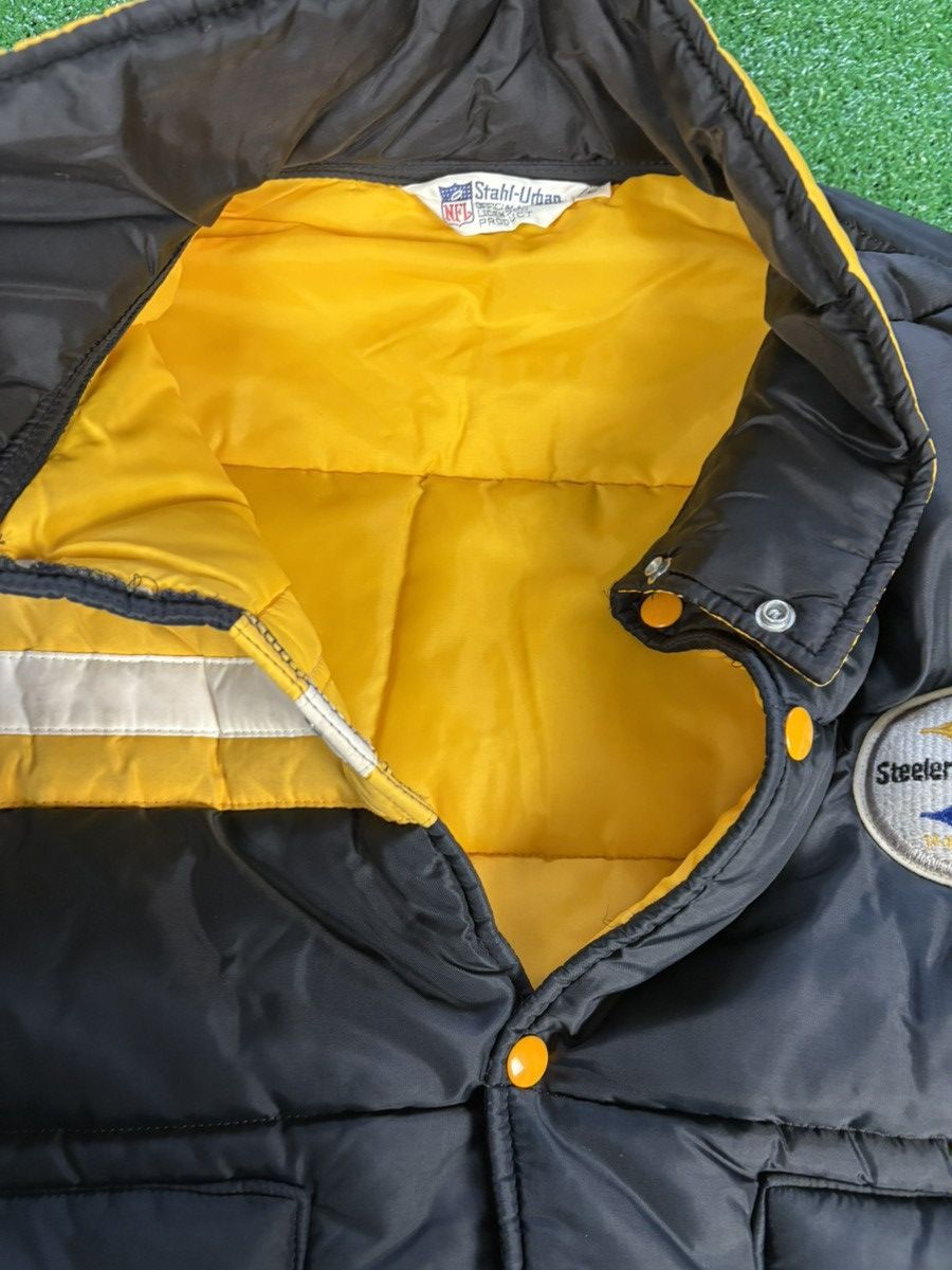 NFL × Vintage Vintage 80’s Pittsburgh Steelers Puffer Vest Size US L / EU 52-54 / 3 - 5 Thumbnail