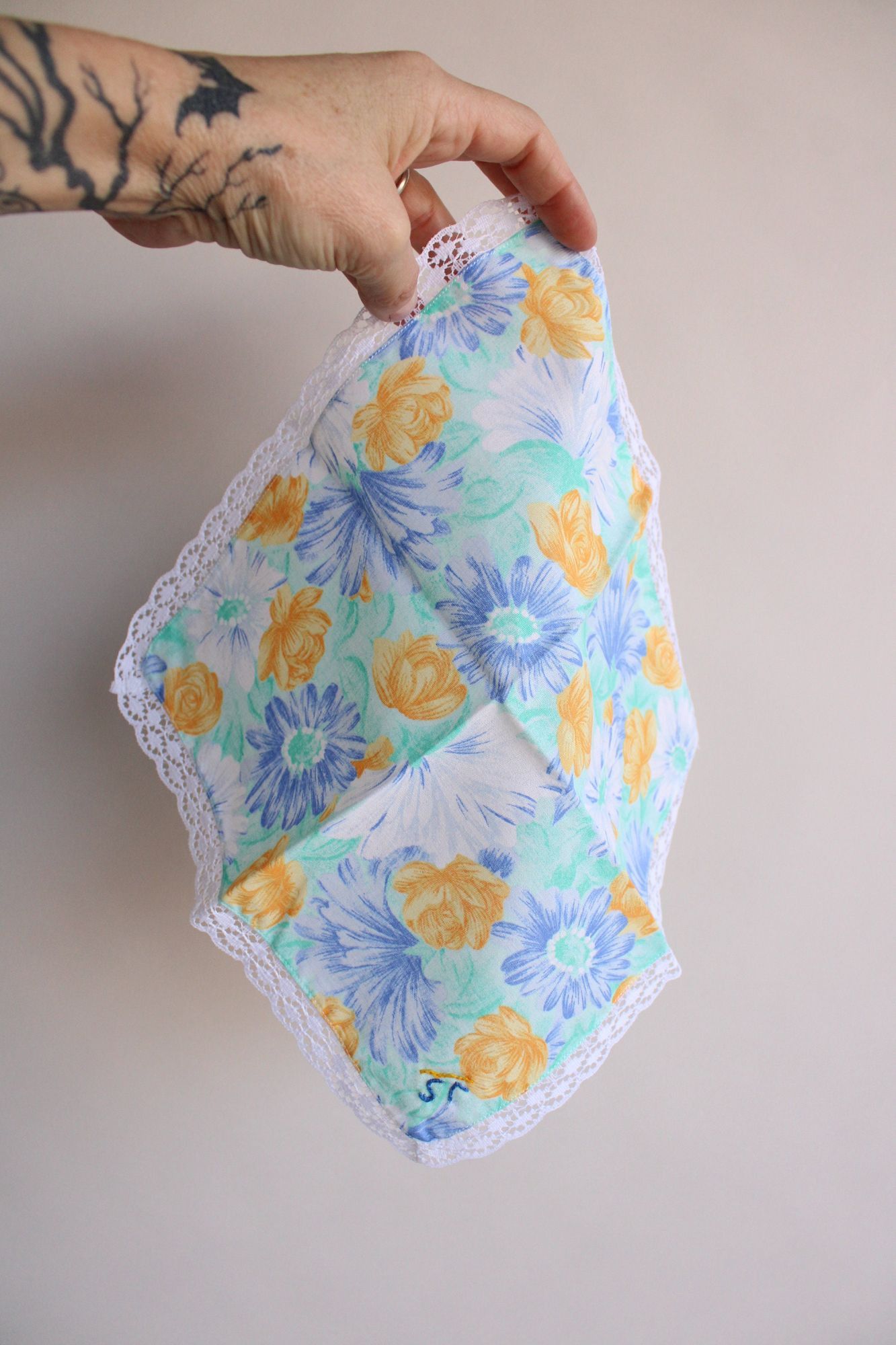 Vintage Vintage 1980s Handkerchief, Cotton Floral Print, Monogrammed Size ONE SIZE - 10 Thumbnail