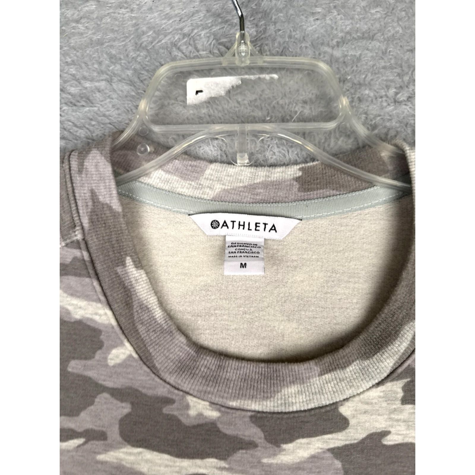Athleta Athleta Sweatshirt Tunic Womens M Gray Camouflage Crew Neck Pockets Raglan Knit All Seasons Athleisure Shirt / Pullover Size M / US 6-8 / IT 42-44 - 6 Thumbnail