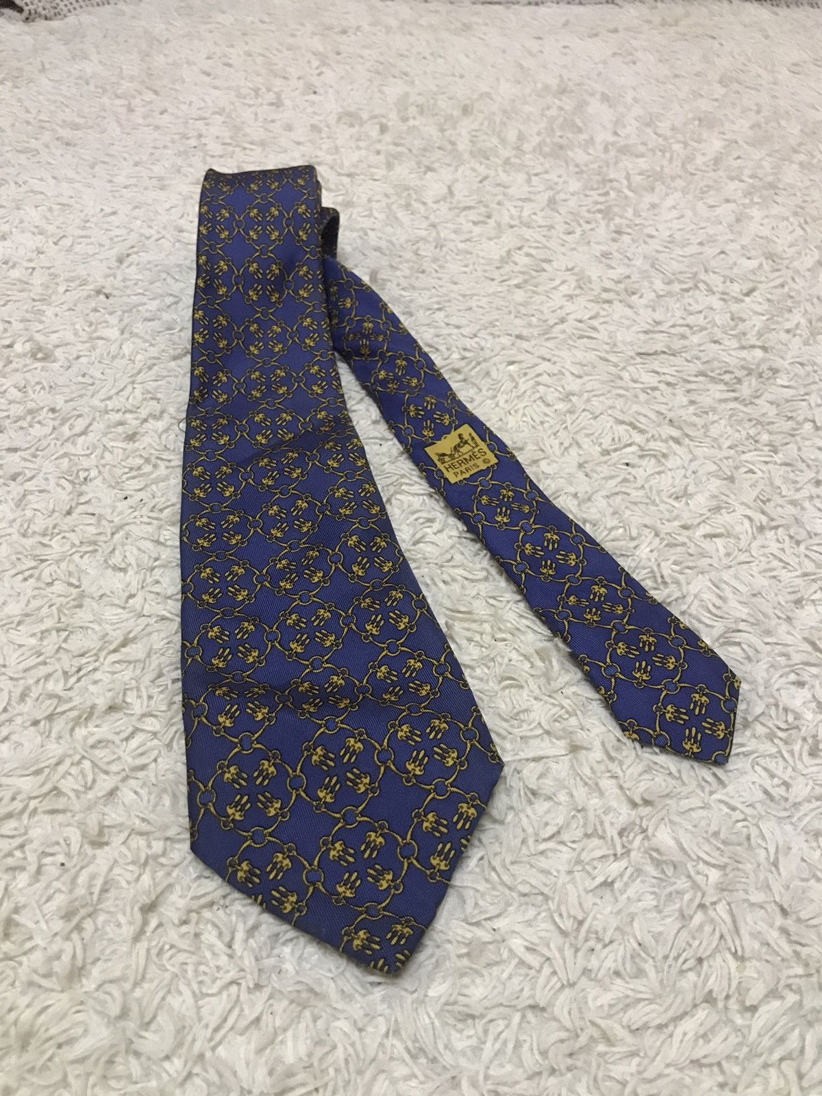 Hermes ‼️VTG HERMES TIES 100% SILK MADE IN FRANCE‼️ Size ONE SIZE - 1 Thumbnail