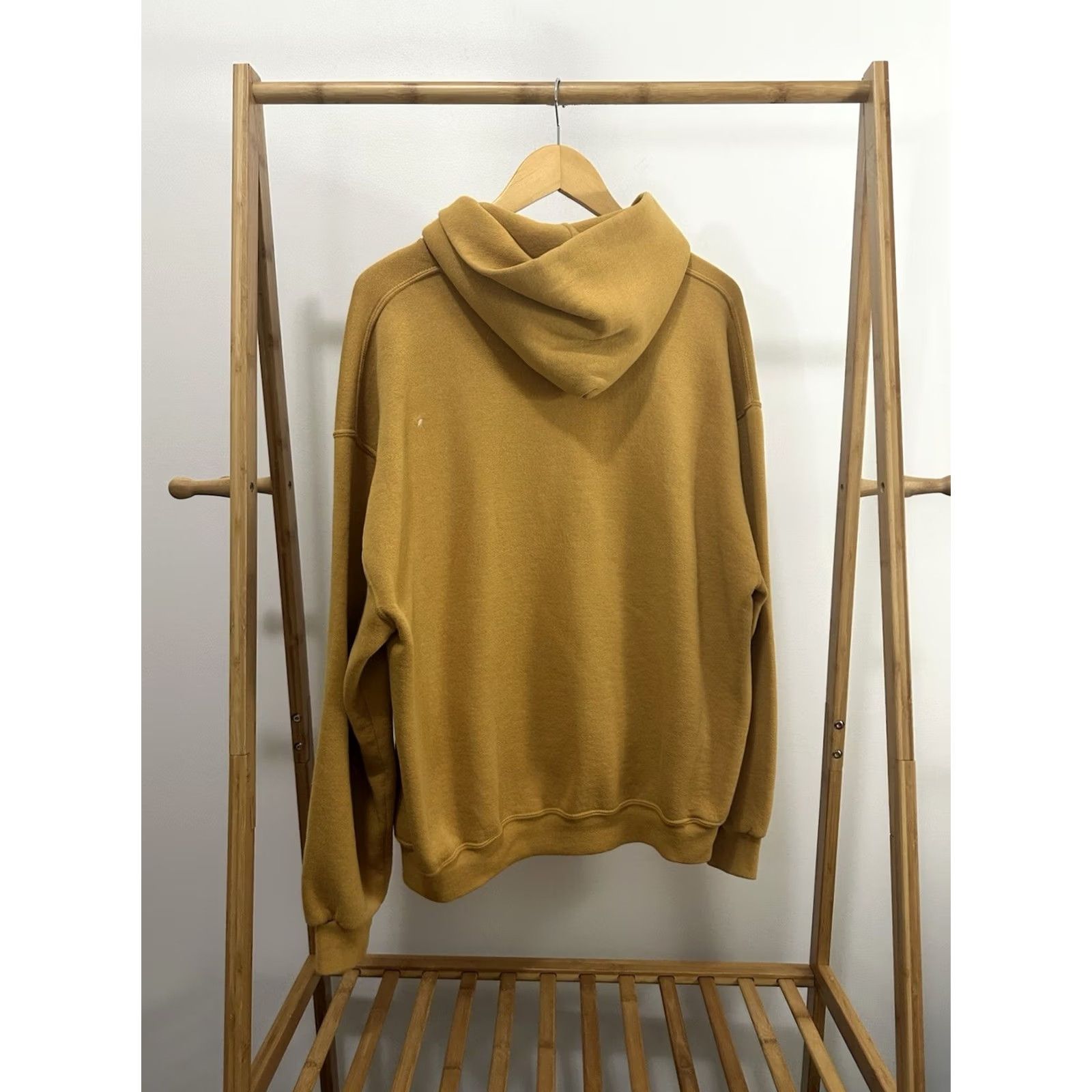 Russell Athletic VINTAGE Russell Athletic Hoodie Yellow XL Mens Sweatshirt Boxy Pullover Size US XL / EU 56 / 4 - 2 Thumbnail