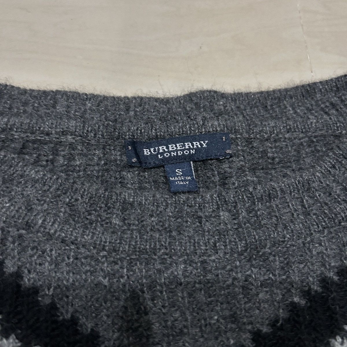 Burberry Vintage Burberry knitted-sweater Size US S / EU 44-46 / 1 - 10 Thumbnail
