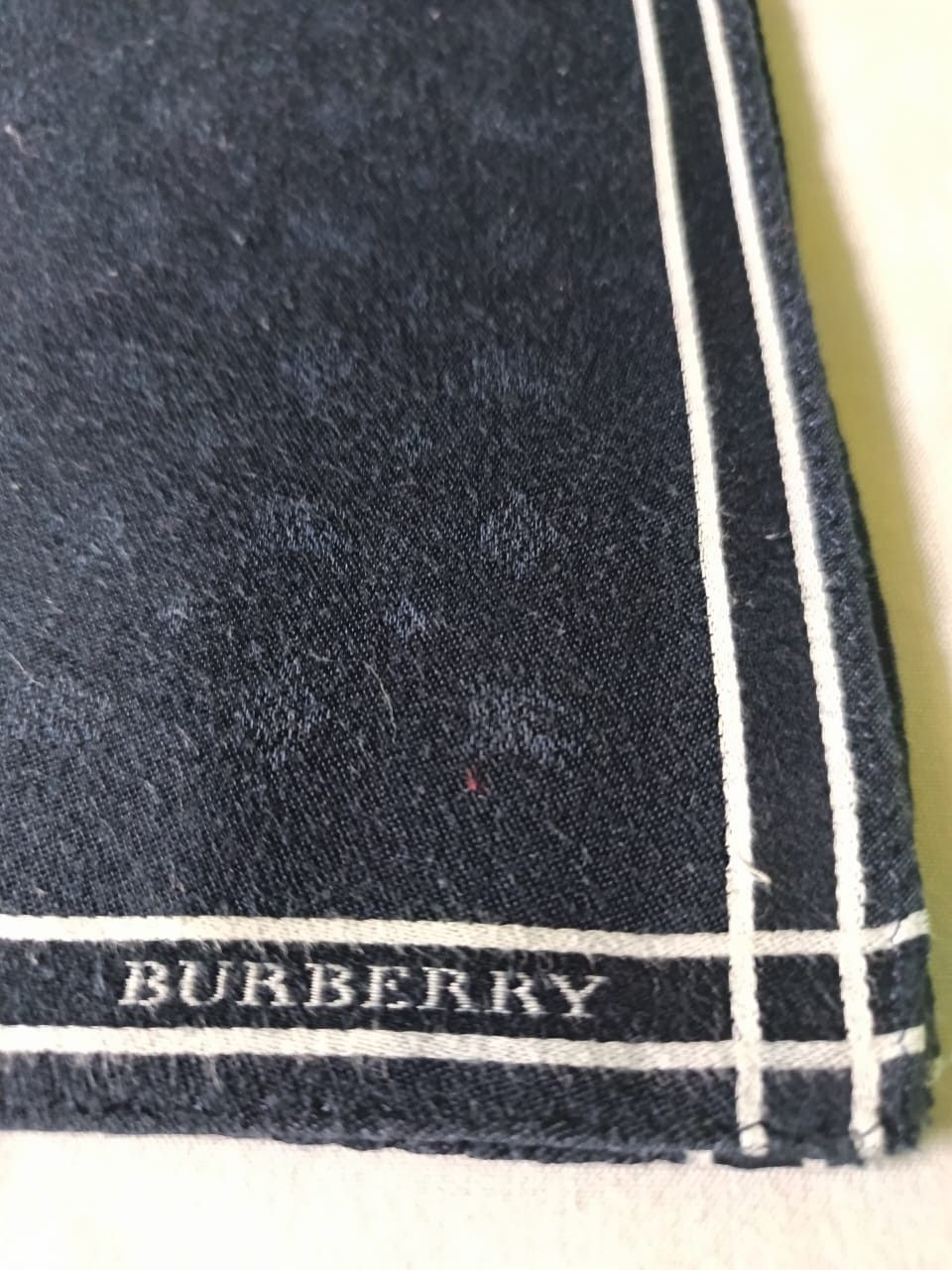 Burberry Burberry Handkerchief Size ONE SIZE - 3 Thumbnail