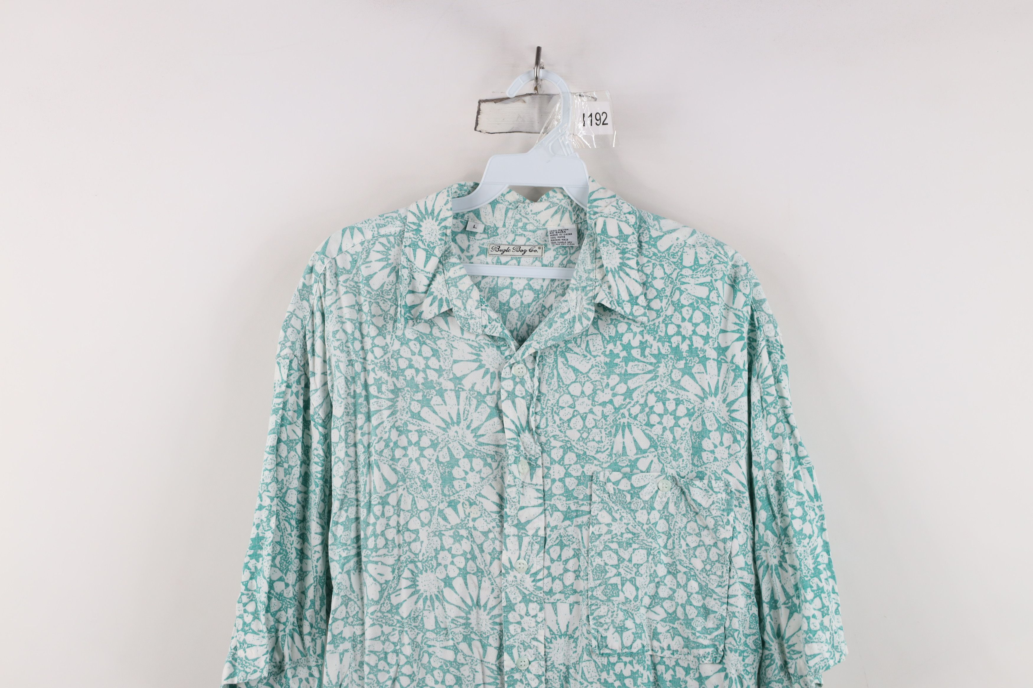 Vintage Vintage 90s Streetwear Abstract Flower Surf Button Shirt Size US L / EU 52-54 / 3 - 2 Thumbnail