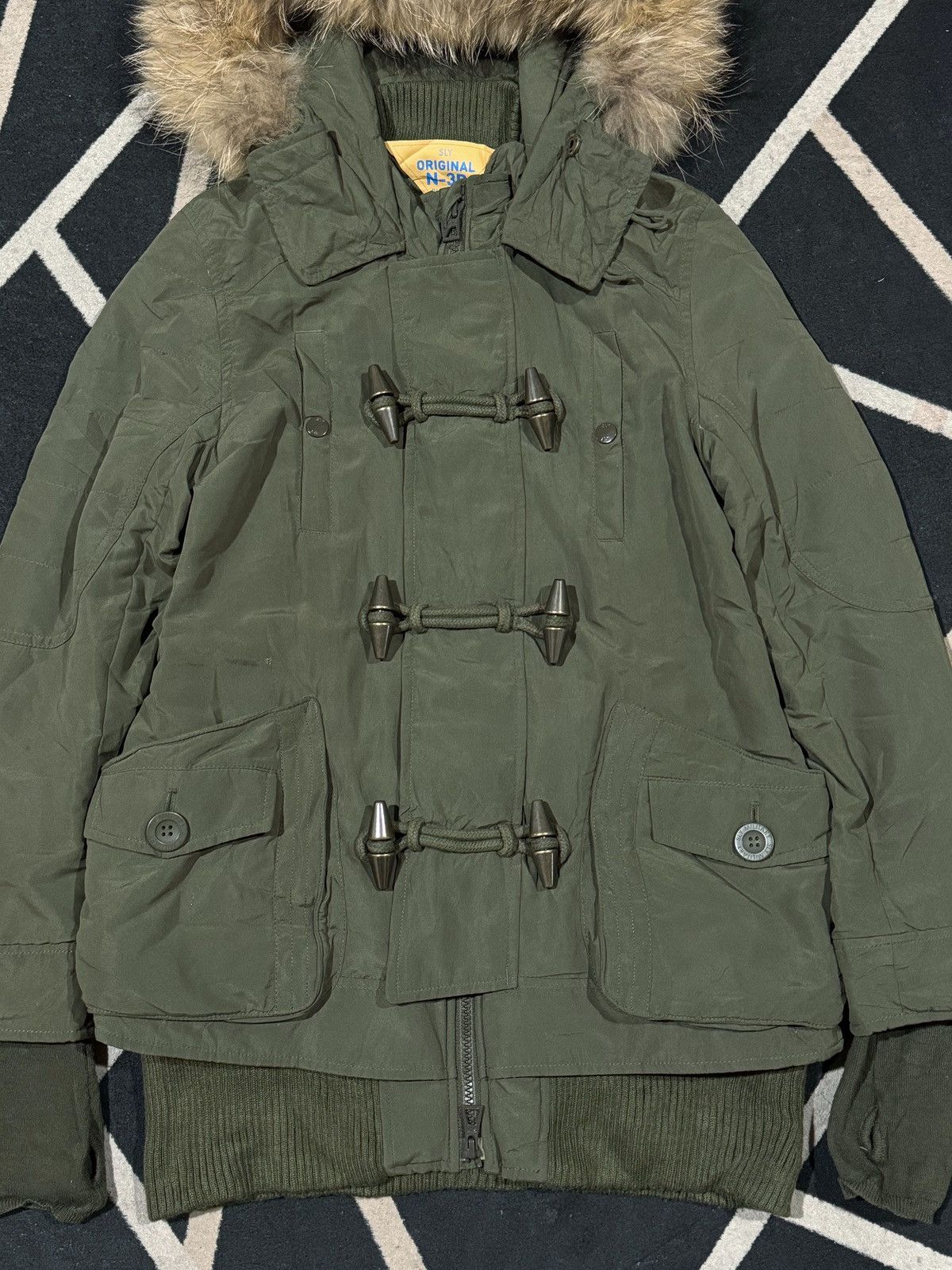 Le Grande Bleu (L.G.B.) SLY N-3B Fur Jacket style ifsx lgb Japanese Size US M / EU 48-50 / 2 - 4 Thumbnail