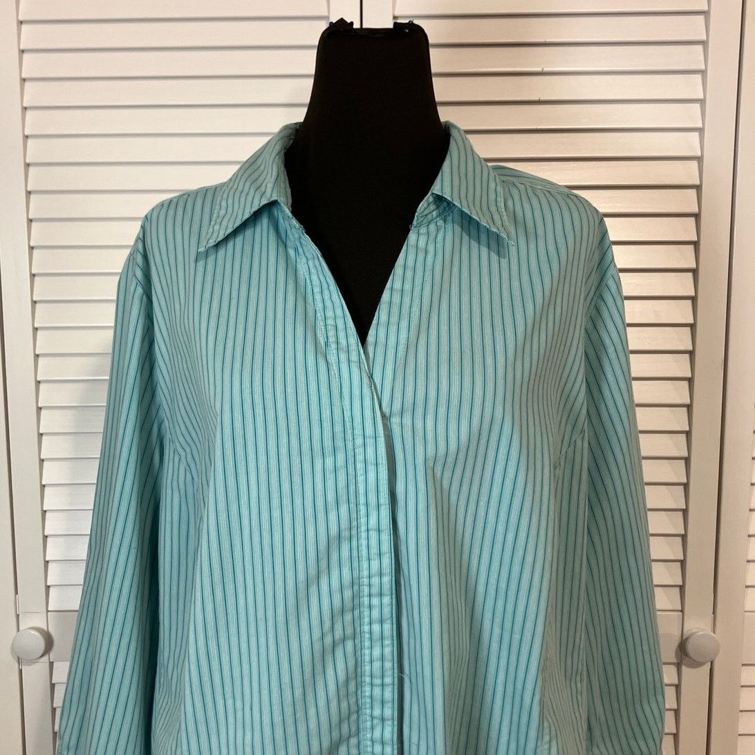 Basic Editions Basic Editions Retro Blue Striped Collared Relaxed Blouse 3X Size 3XL / US 20-22 - 4 Thumbnail