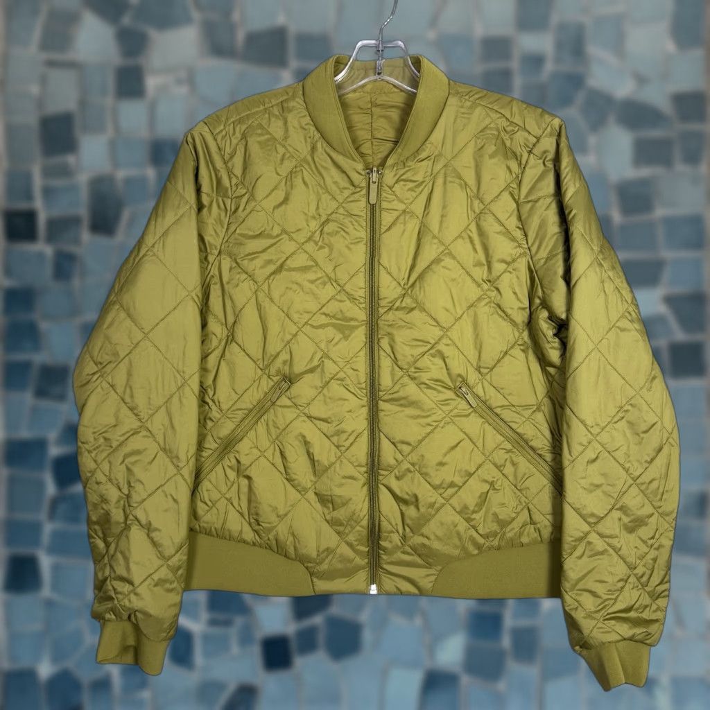 Lululemon Lululemon Bomber Jacket Reversible Puffer Womens 12 Lightweight Glyde Navy Green Size XL / US 12-14 / IT 48-50 - 1 Thumbnail