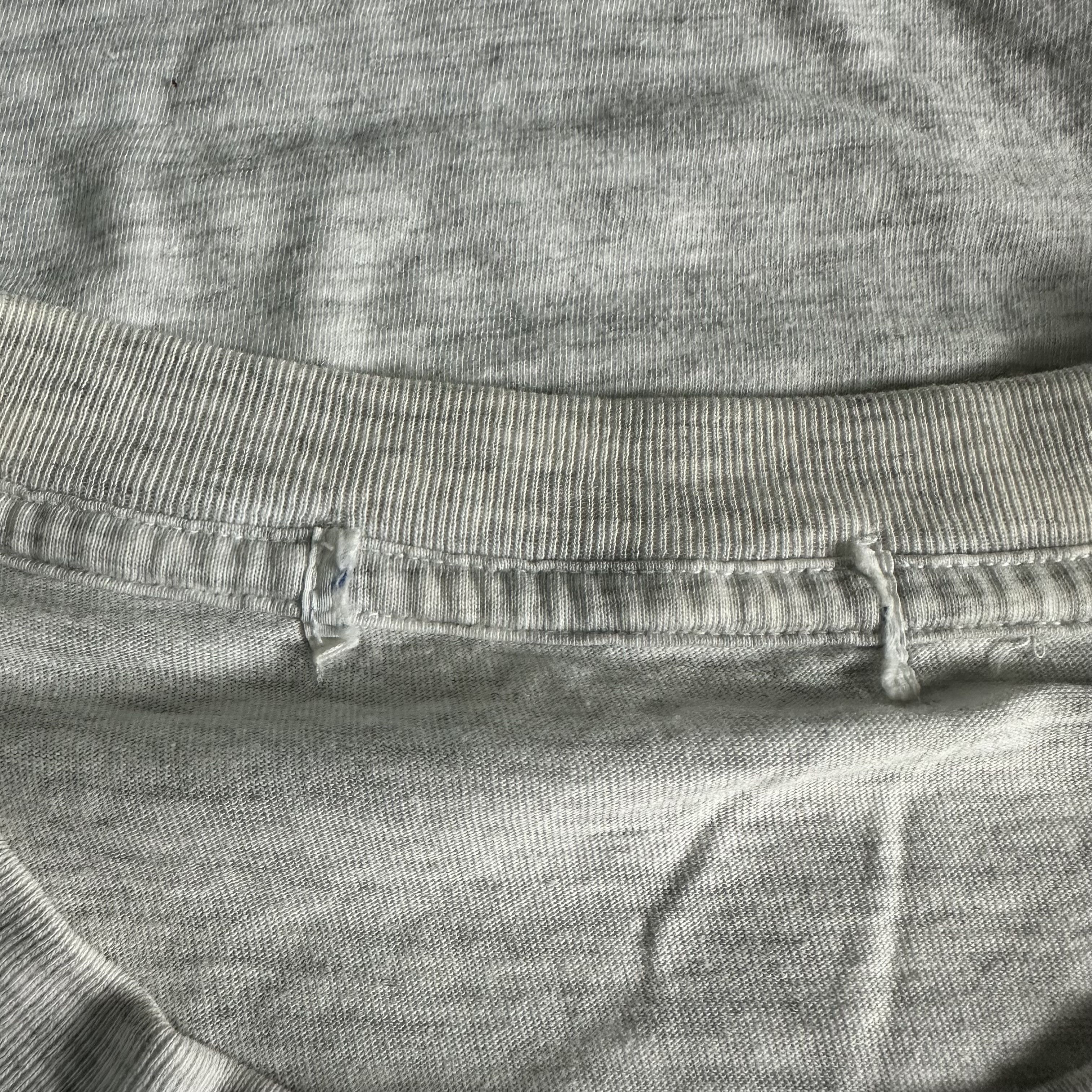 Gianni Valentino 🔥RARE🔥Vtg Gianni Valentino L/Sleeve T-shirt Single Stich Size US M / EU 48-50 / 2 - 6 Thumbnail