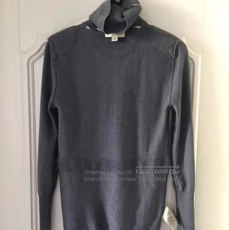 Burberry Burberry Gray Wool Blend Monogram Knit Top. Size S / US 4 / IT 40 - 7 Thumbnail