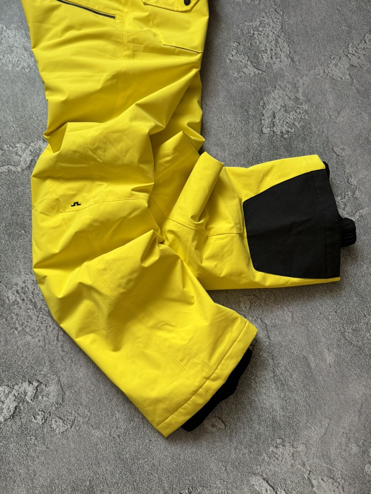 J.Lindeberg J.lindeberg L Wmn Tracy ski pant SWPA02241 trouser snowboard Size 27" / US 4 / IT 40 - 24 Thumbnail
