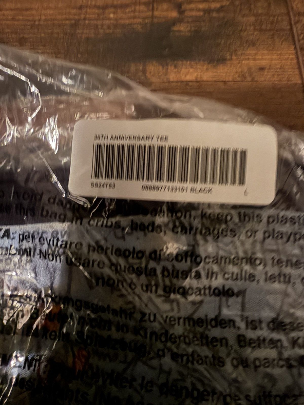 Supreme 30th Anniversary tee Size US L / EU 52-54 / 3 - 2 Thumbnail