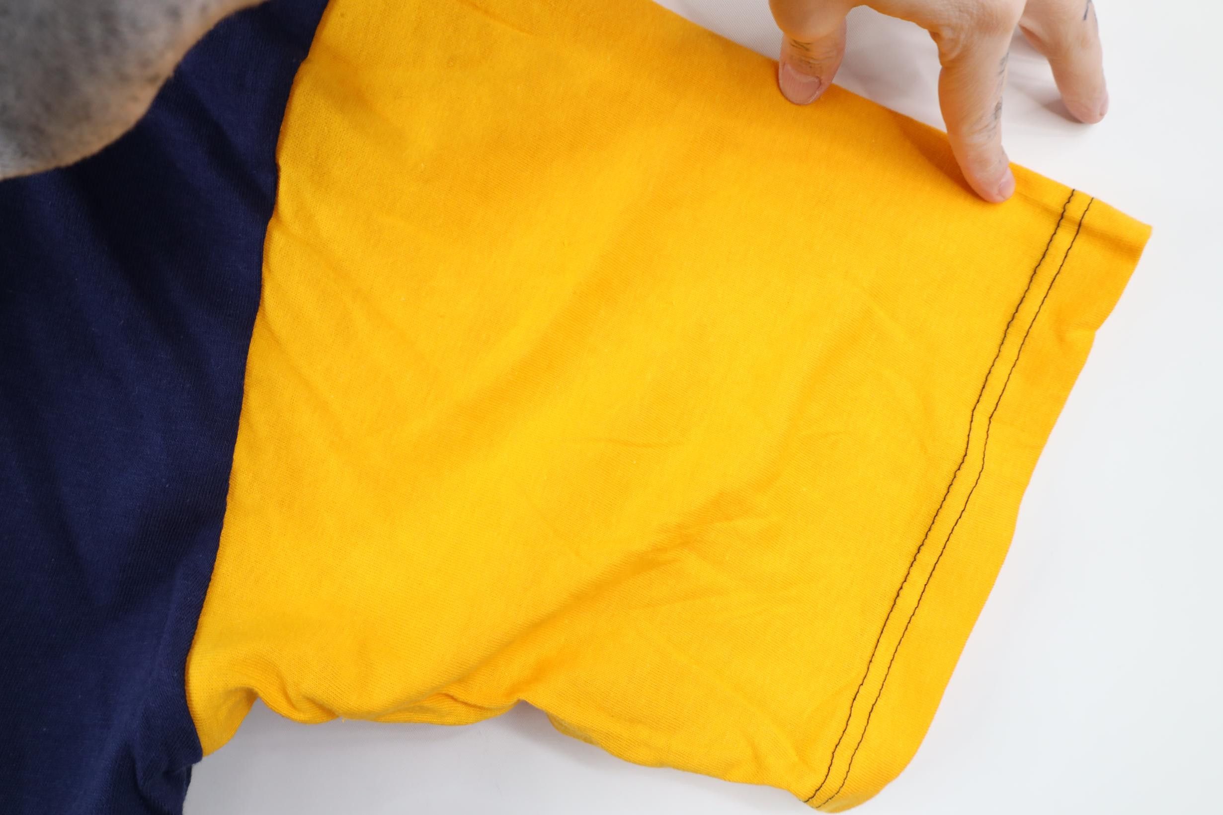 Vintage Deadstock Vintage 90s Streetwear University Michigan T-Shirt Size US XL / EU 56 / 4 - 7 Thumbnail