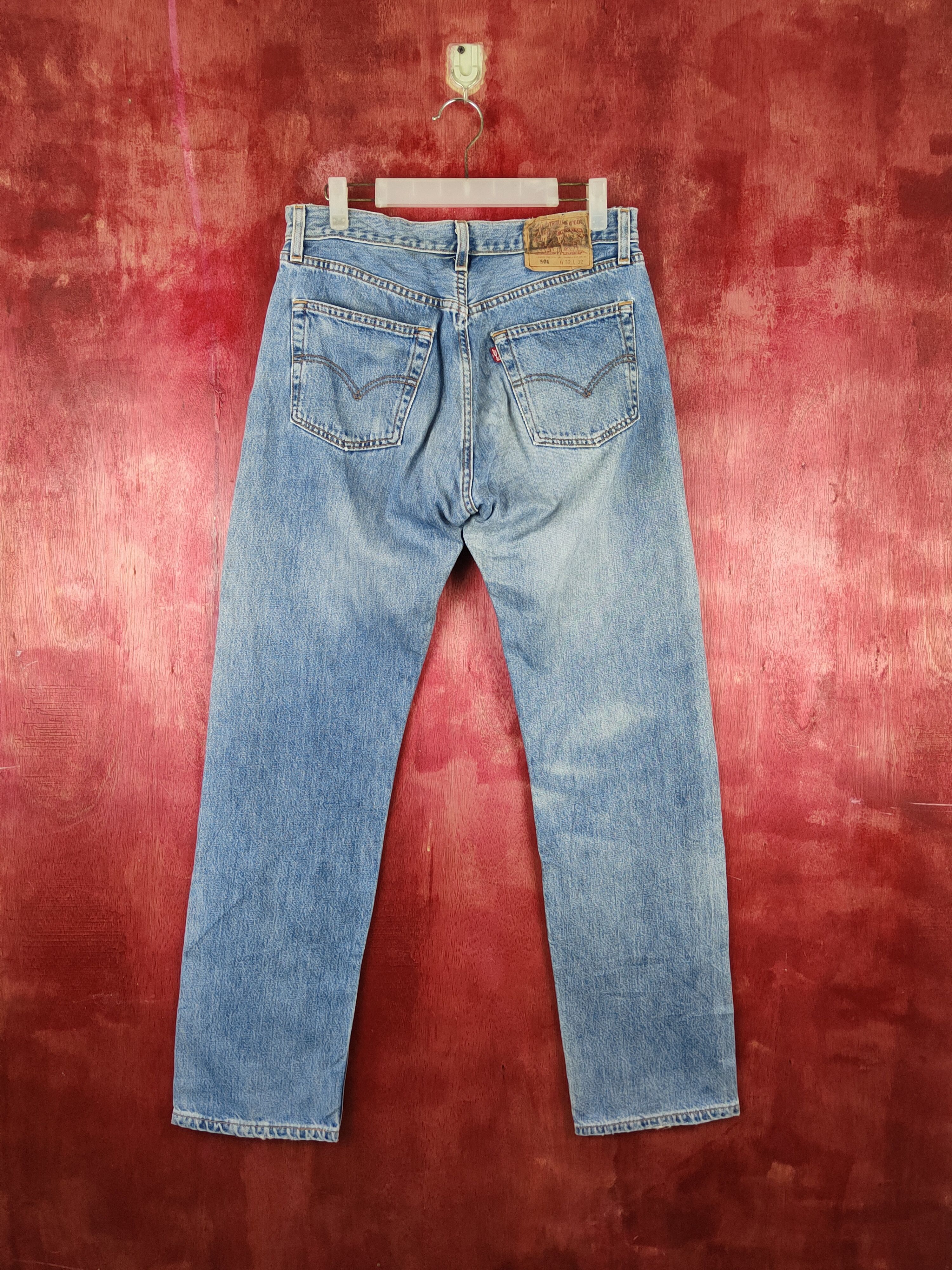Levi's 501 Levi's vintage faded Blue Distressed Ripped Jeans #S1645 Size US 31 - 7 Thumbnail