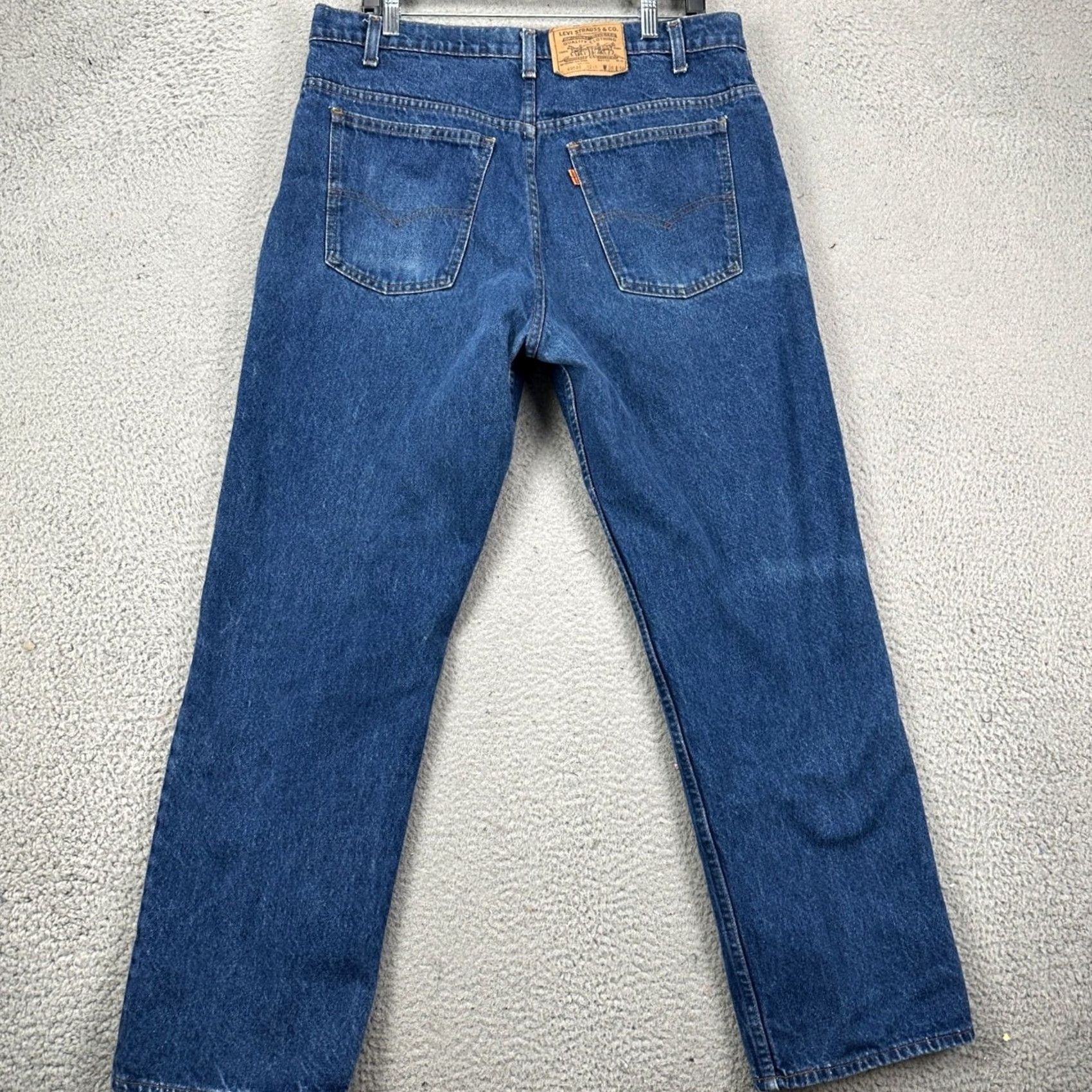 Levi's VINTAGE Levi's 40509 Jeans Straight Blue 1980s Made In USA Men 38x30 Orange Tab Denim Cotton Button Zip Regular Clothing Size US 38 / EU 54 - 2 Thumbnail
