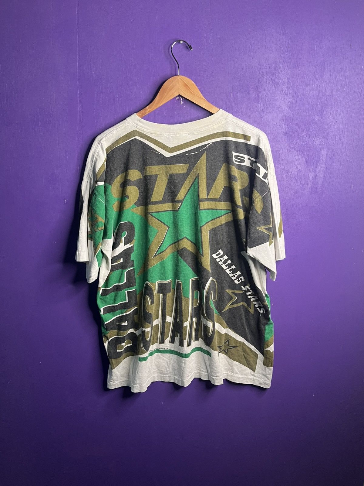 NBA × NHL × Vintage Vintage 1993 Magic Johnson Dallas stars AOP t-shirt Size US XL / EU 56 / 4 - 2 Thumbnail