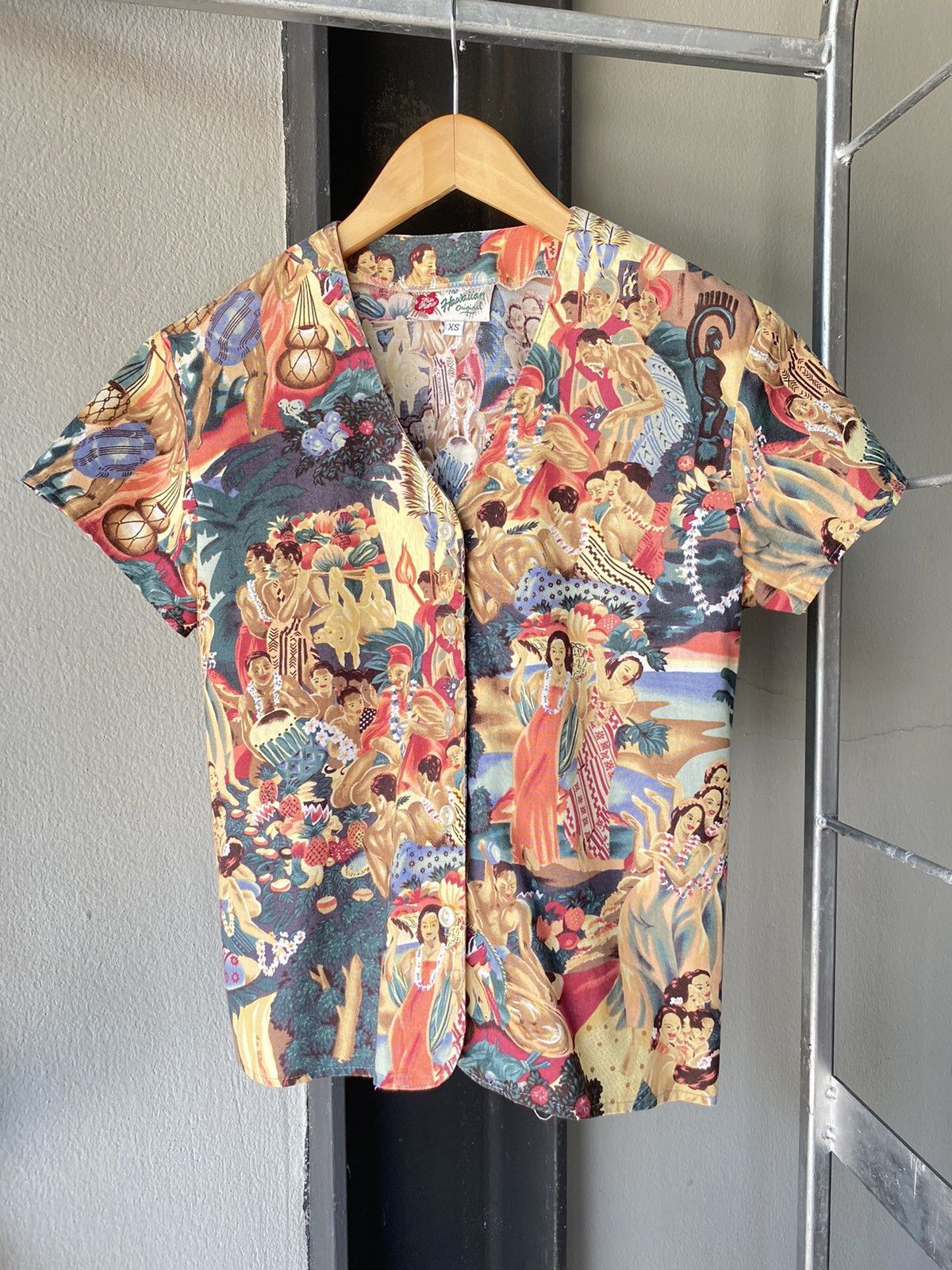 image of Hawaiian Shirt The Hawaiian Original Printed Shirt in Yellow, Women's (Size XS)