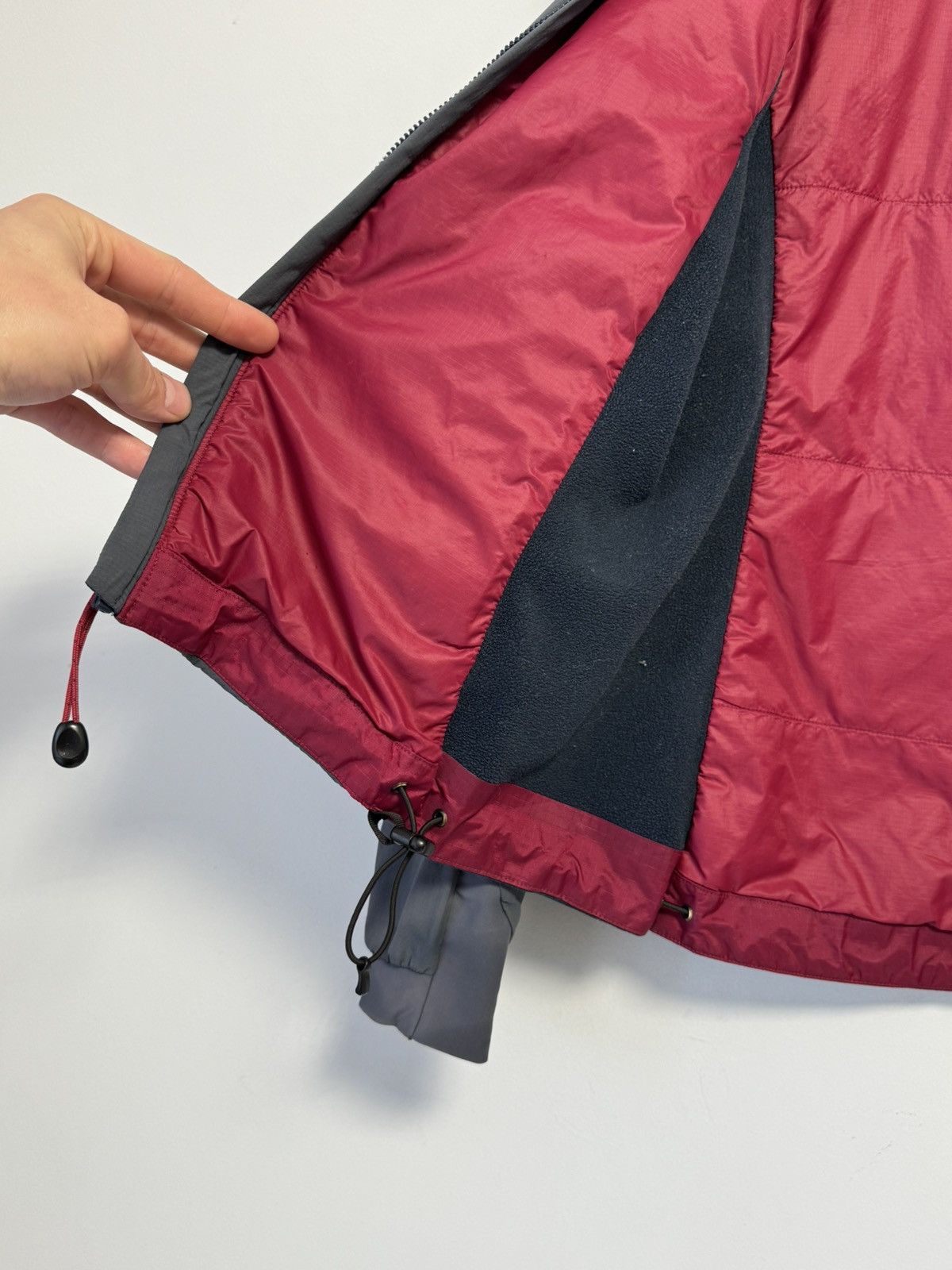 Arc'teryx Arc’teryx Atom Hoodie Women’s Insulated Jacket Size S Size S / US 4 / IT 40 - 16 Thumbnail