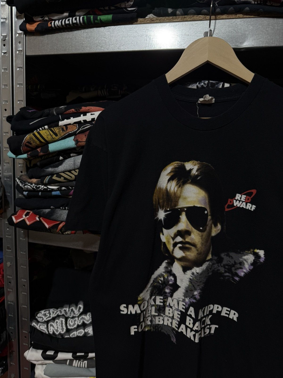 Vintage Vintage 1994 Red Dwarf Ace Rimmer Printed Movie T-Shirt Size US M / EU 48-50 / 2 - 3 Thumbnail