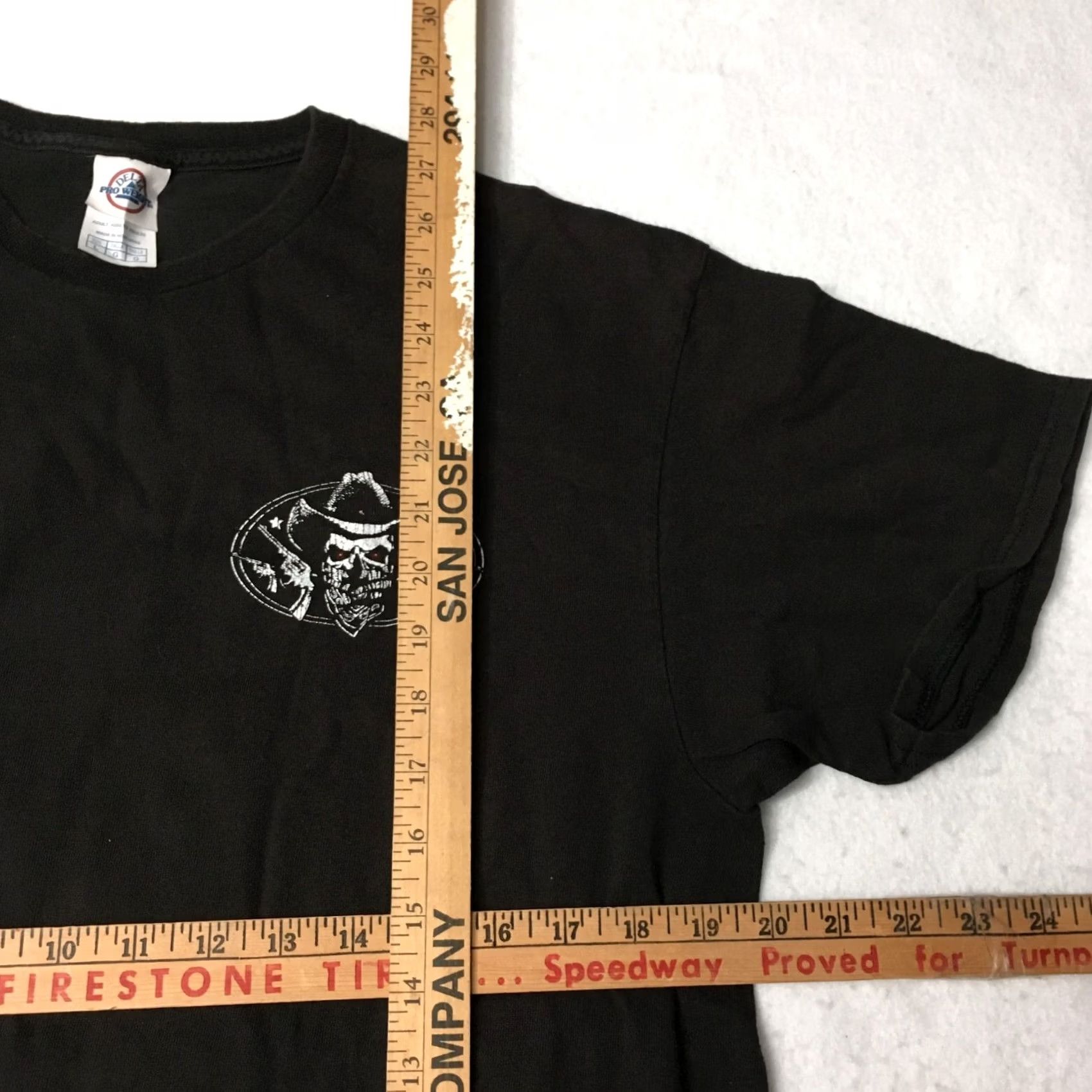 Gildan outlaws guns Club Support Shirt large biker black T-Shirt Men L Crew Neck Short Sleeve White? Size US L / EU 52-54 / 3 - 5 Thumbnail