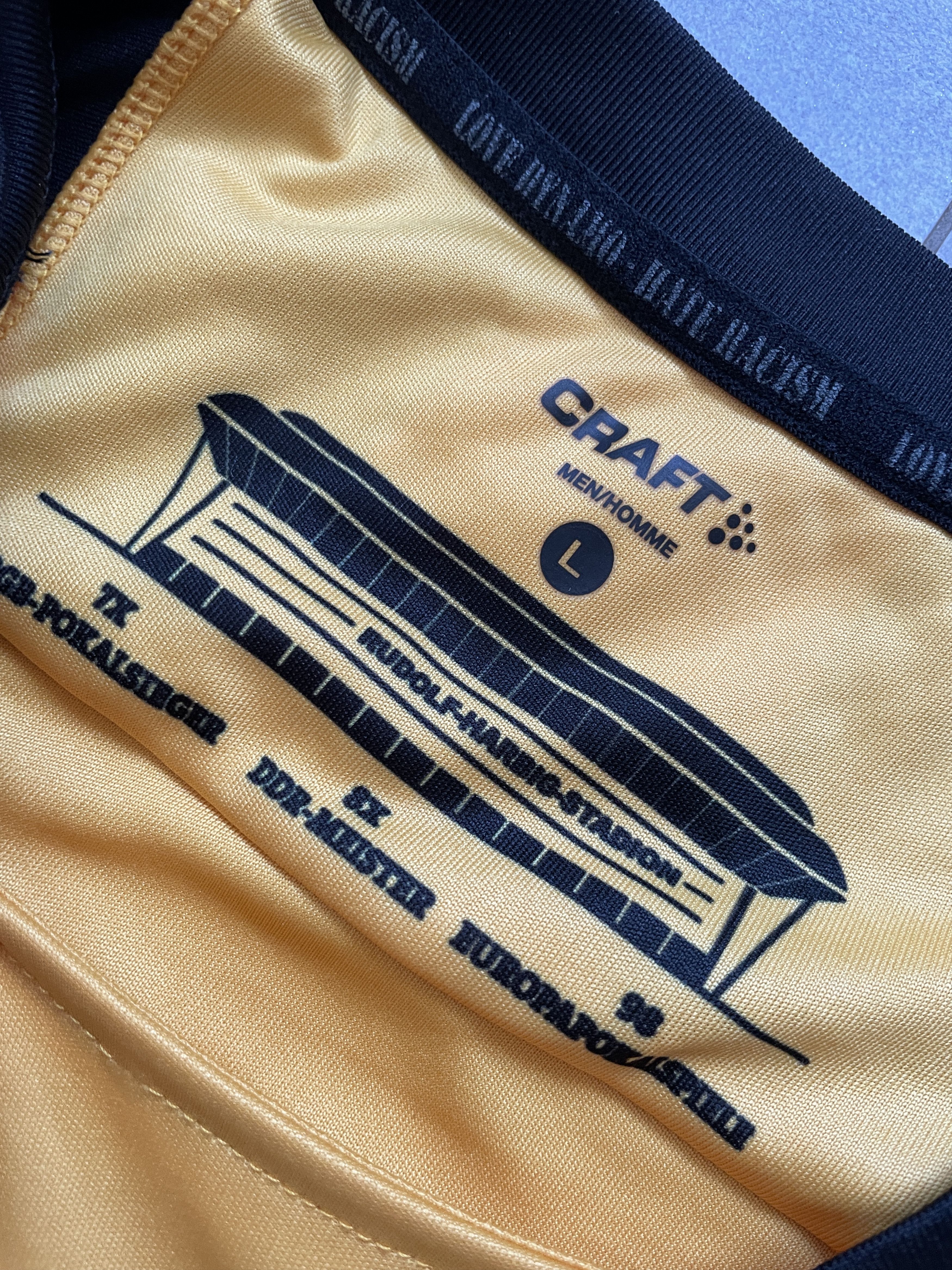 Other DYNAMO DRESDEN CRAFT HARMANN 6 BLOKE SOCCER JERSEY Size US L / EU 52-54 / 3 - 5 Thumbnail