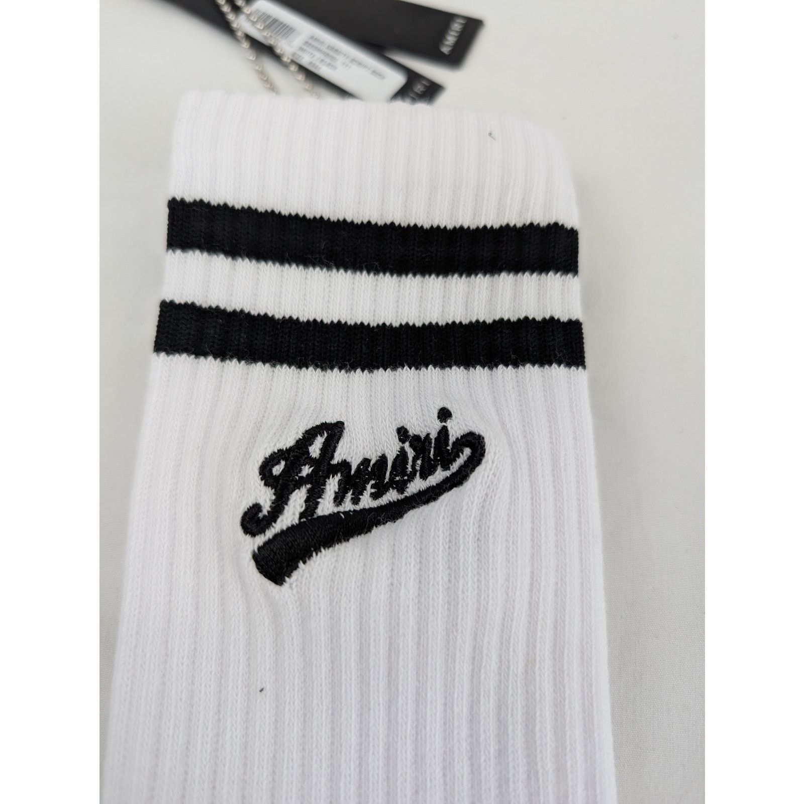 Amiri o1rshd1 Q:2 / Size: 45-46 / Amiri Varsity Script Socks Size ONE SIZE - 8 Thumbnail