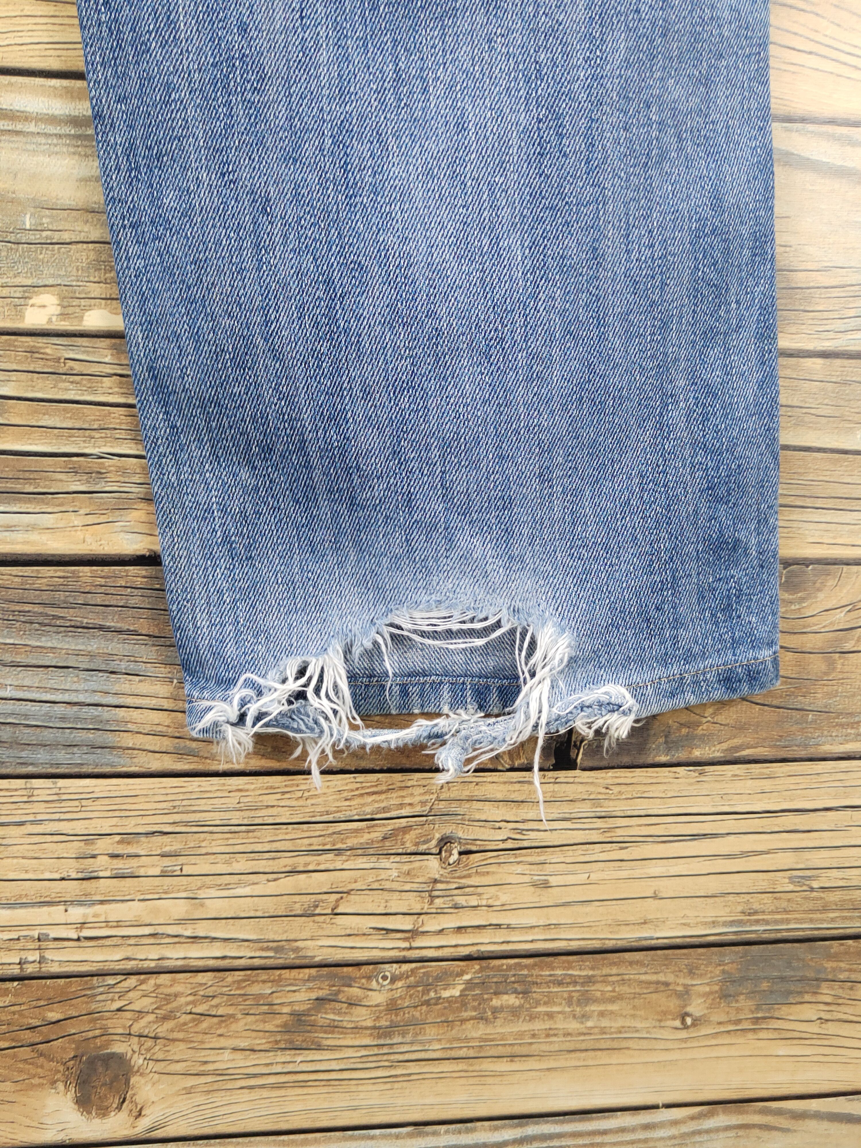 Japanese Brand Uniqlo fabric by kaihara Blue Distressed Ripped Jeans #W1871 Size US 34 / EU 50 - 11 Thumbnail