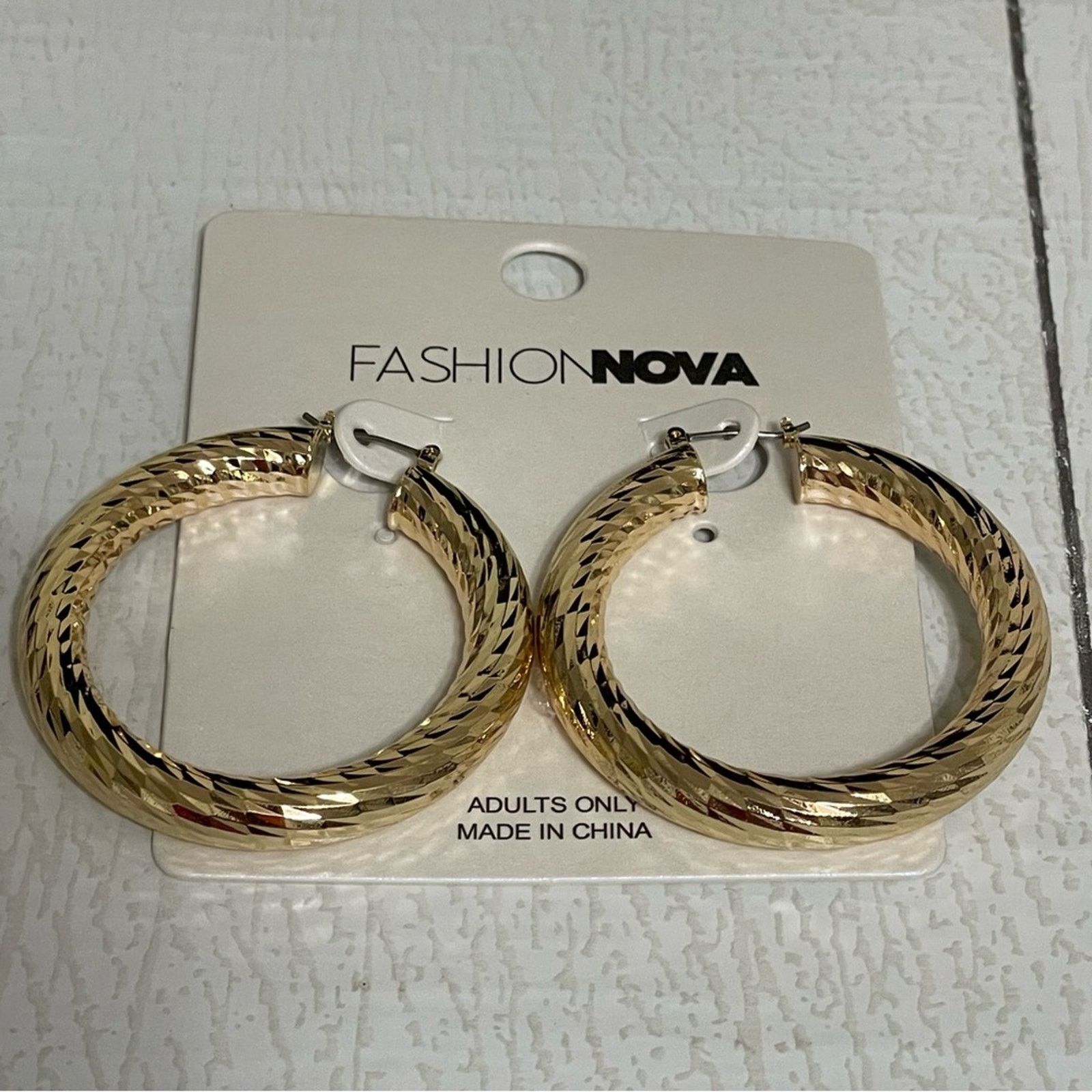 Other FASHION NOVA Stay For The Night Earrings NWT Size ONE SIZE - 2 Thumbnail